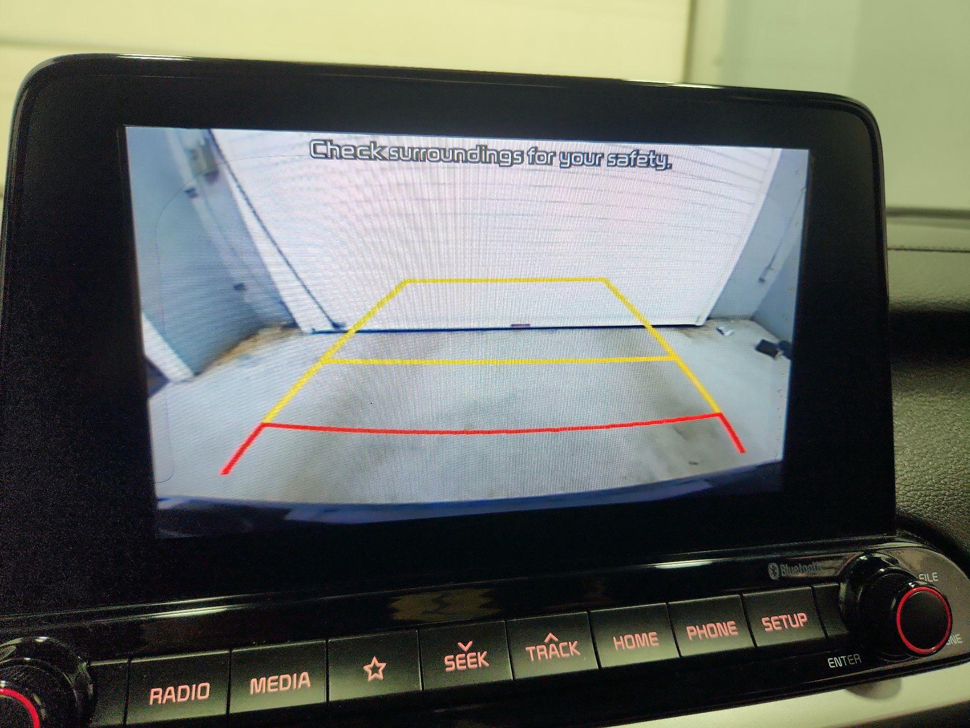 Thumbnail: 2020 Kia Forte - 14