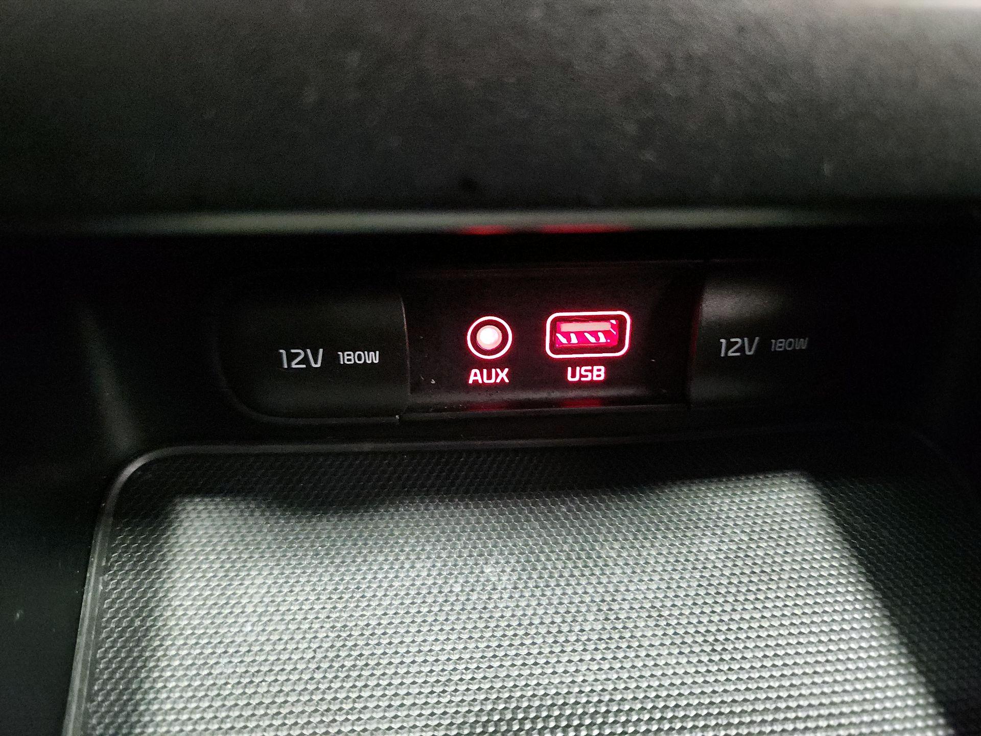 Thumbnail: 2020 Kia Forte - 18