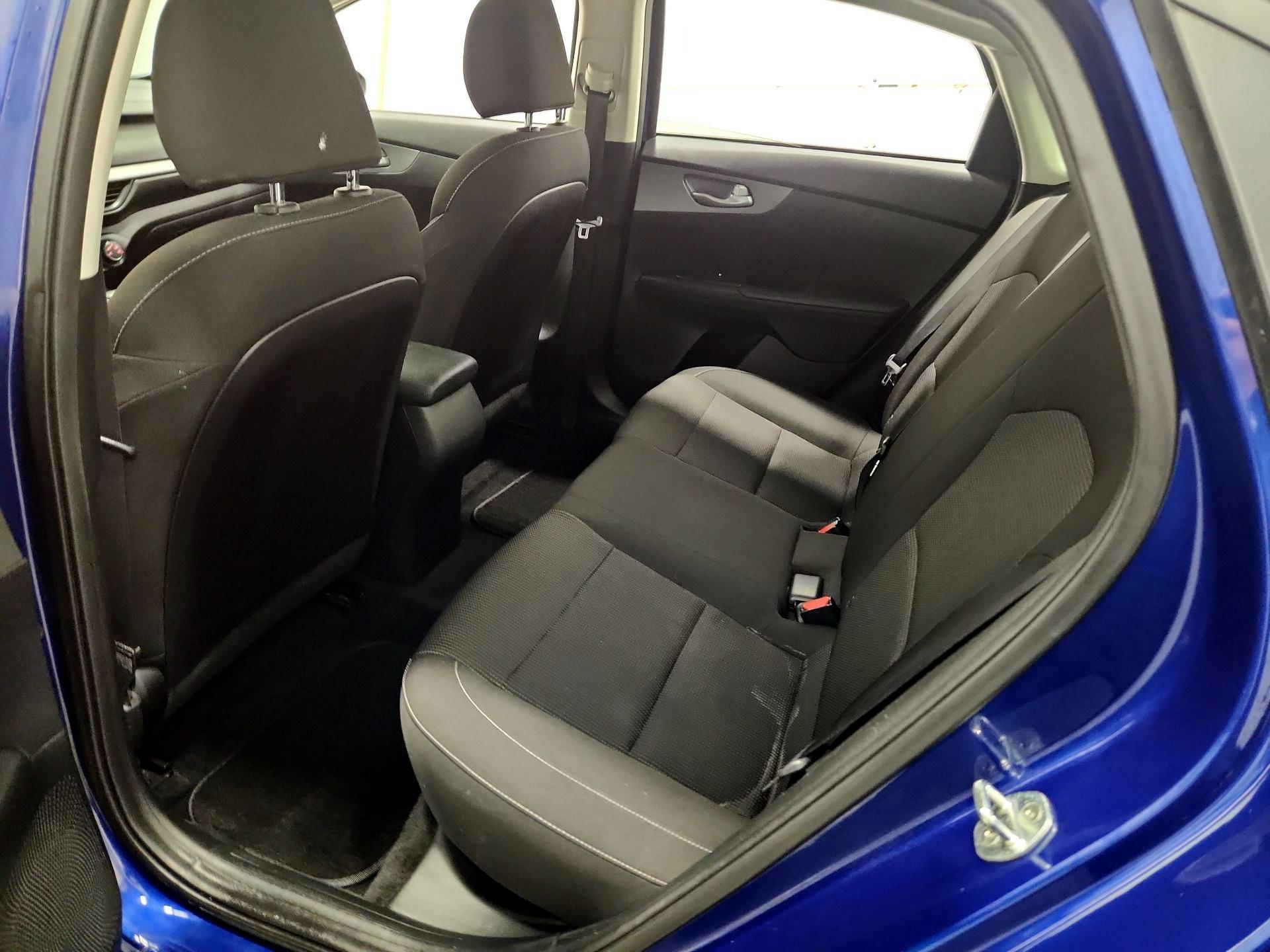 Thumbnail: 2020 Kia Forte - 19