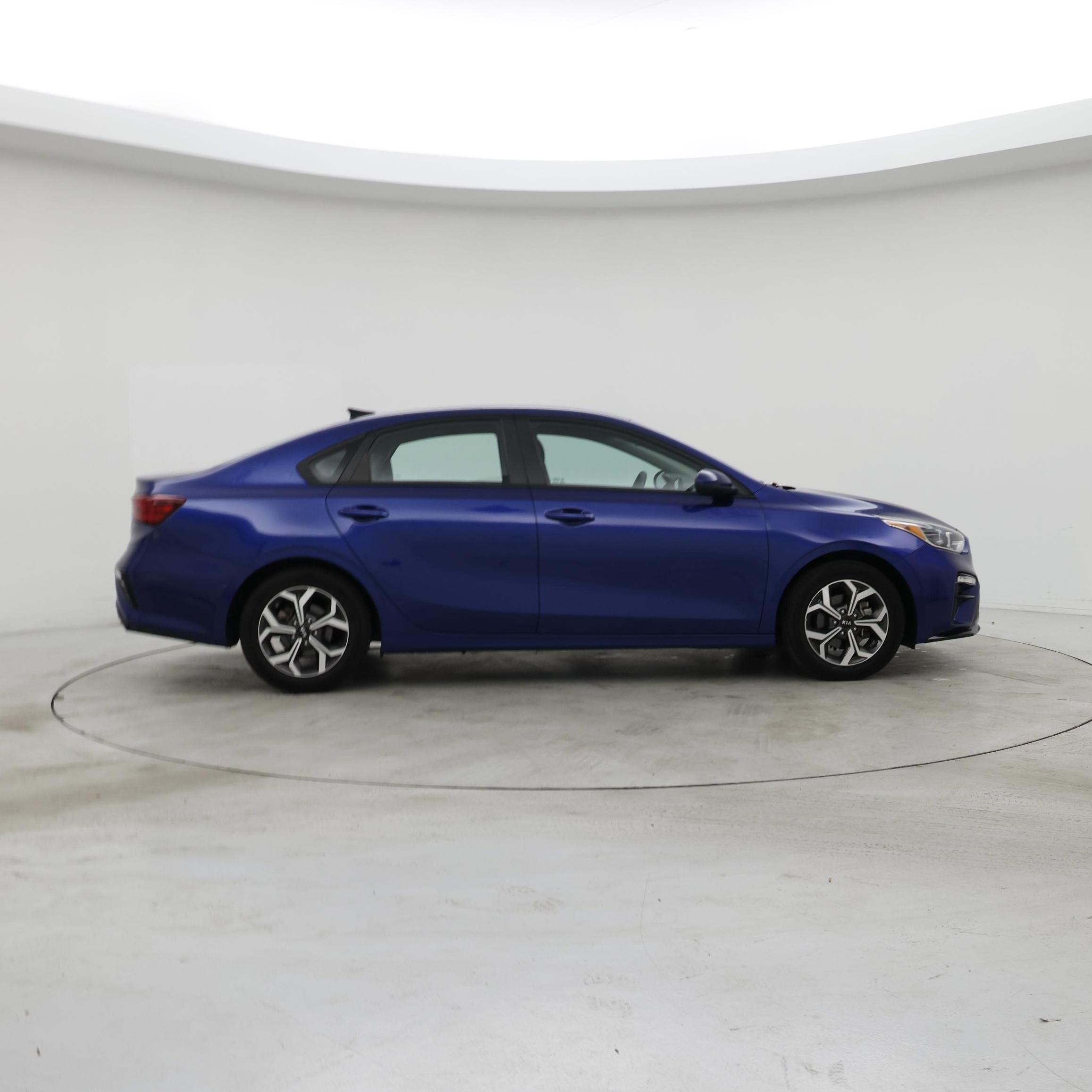Thumbnail: 2020 Kia Forte - 7