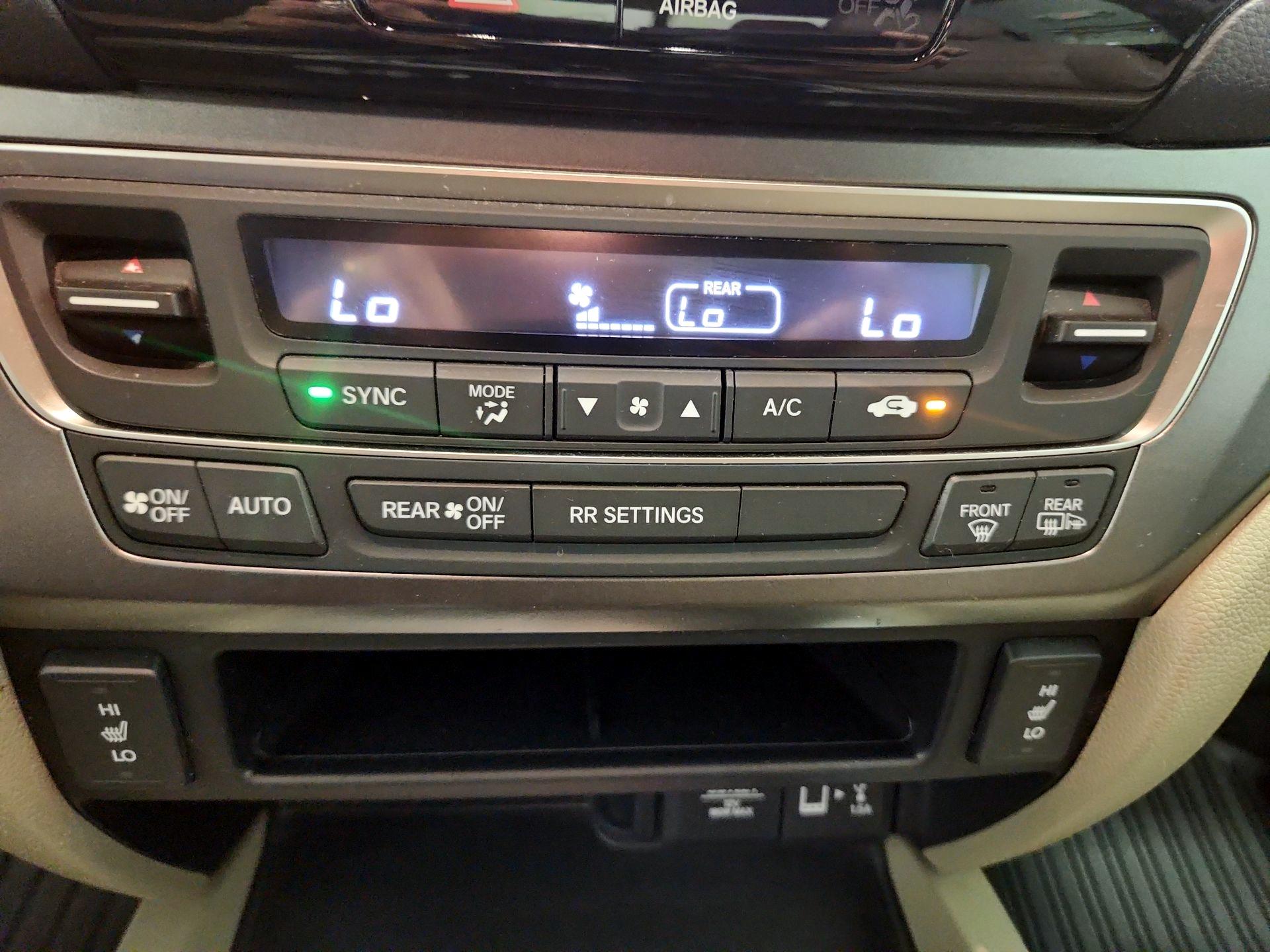 Thumbnail: 2019 Honda Ridgeline - 17