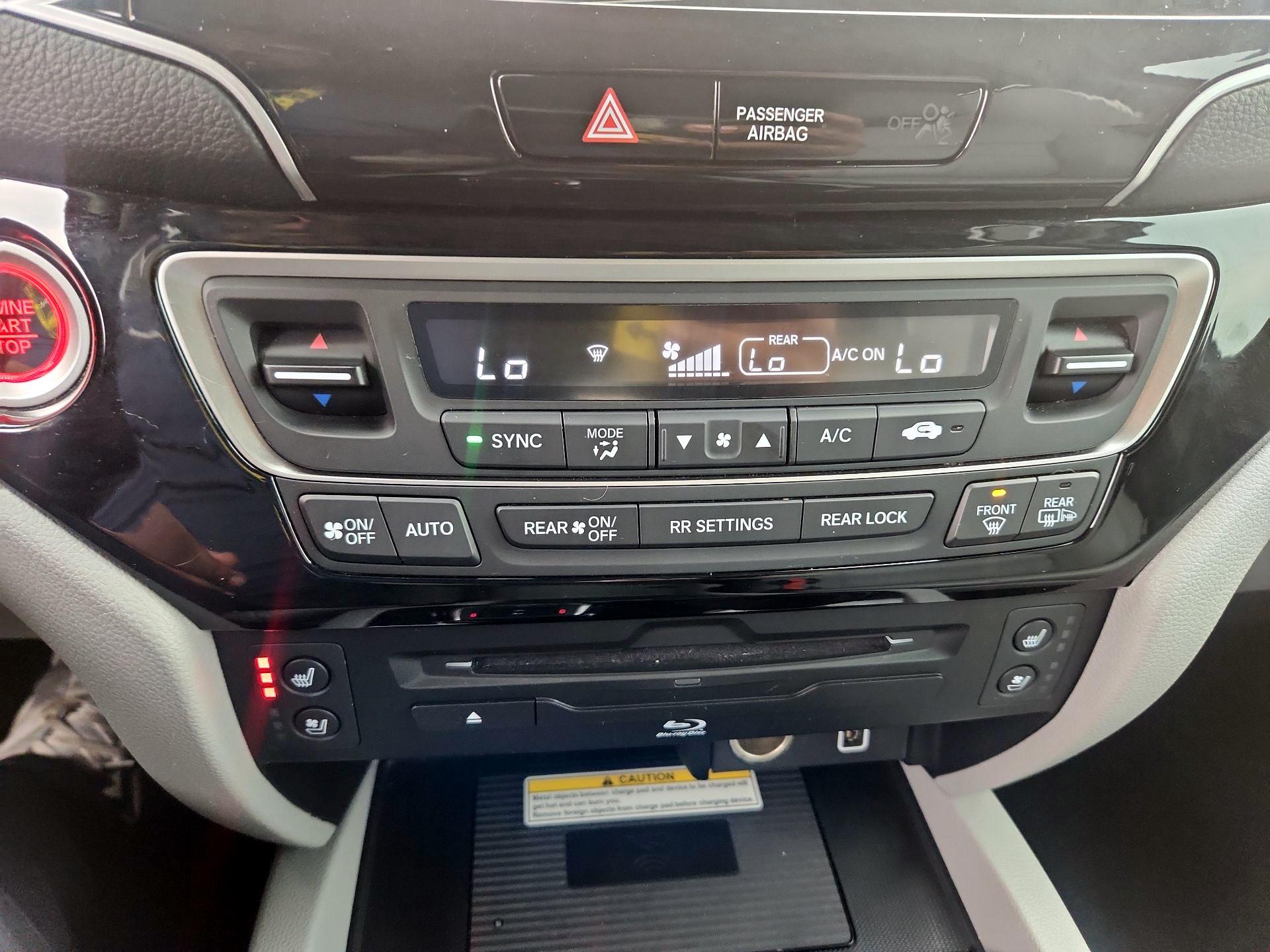 Thumbnail: 2021 Honda Pilot - 17