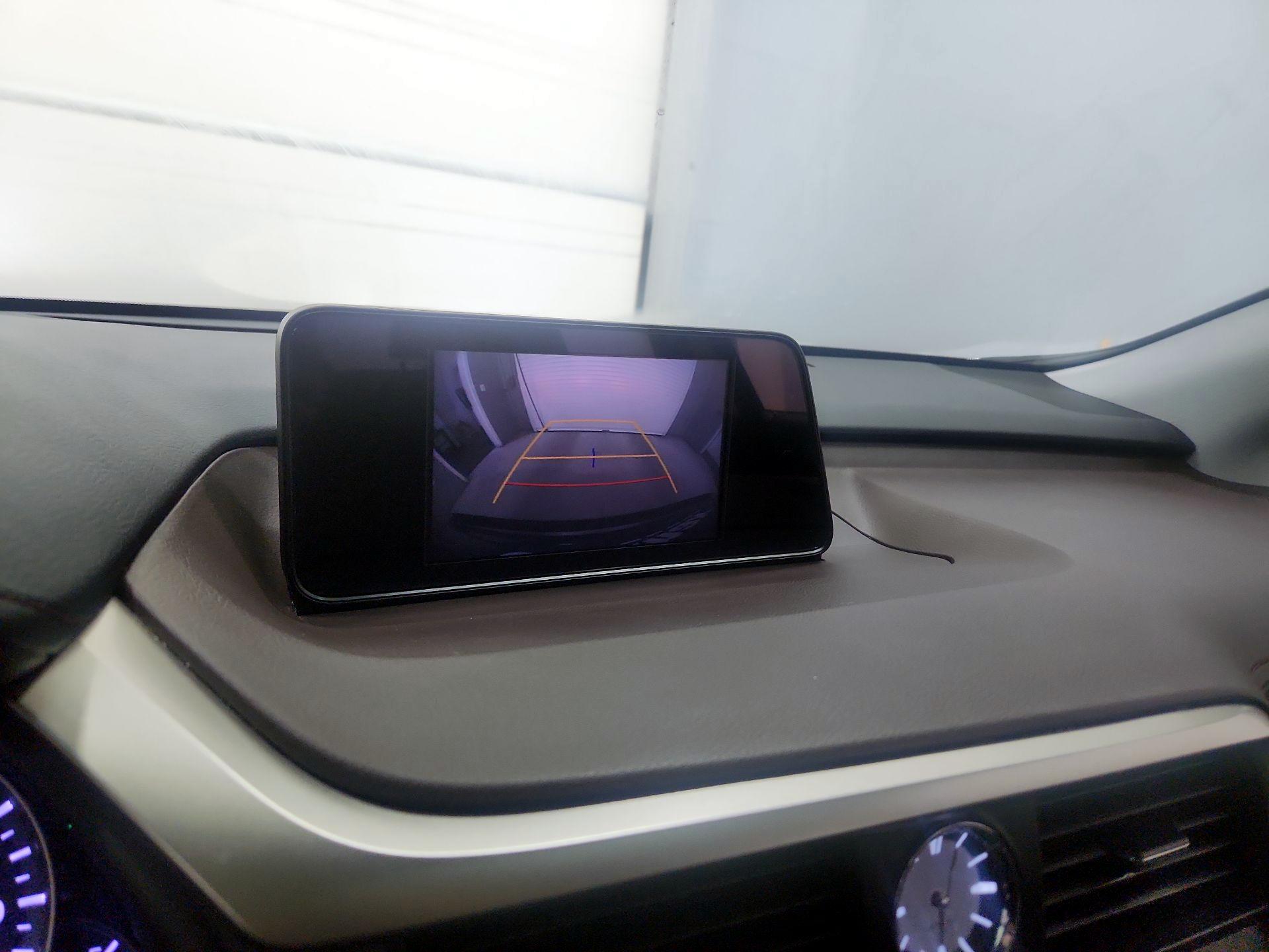 Thumbnail: 2019 Lexus RX - 14