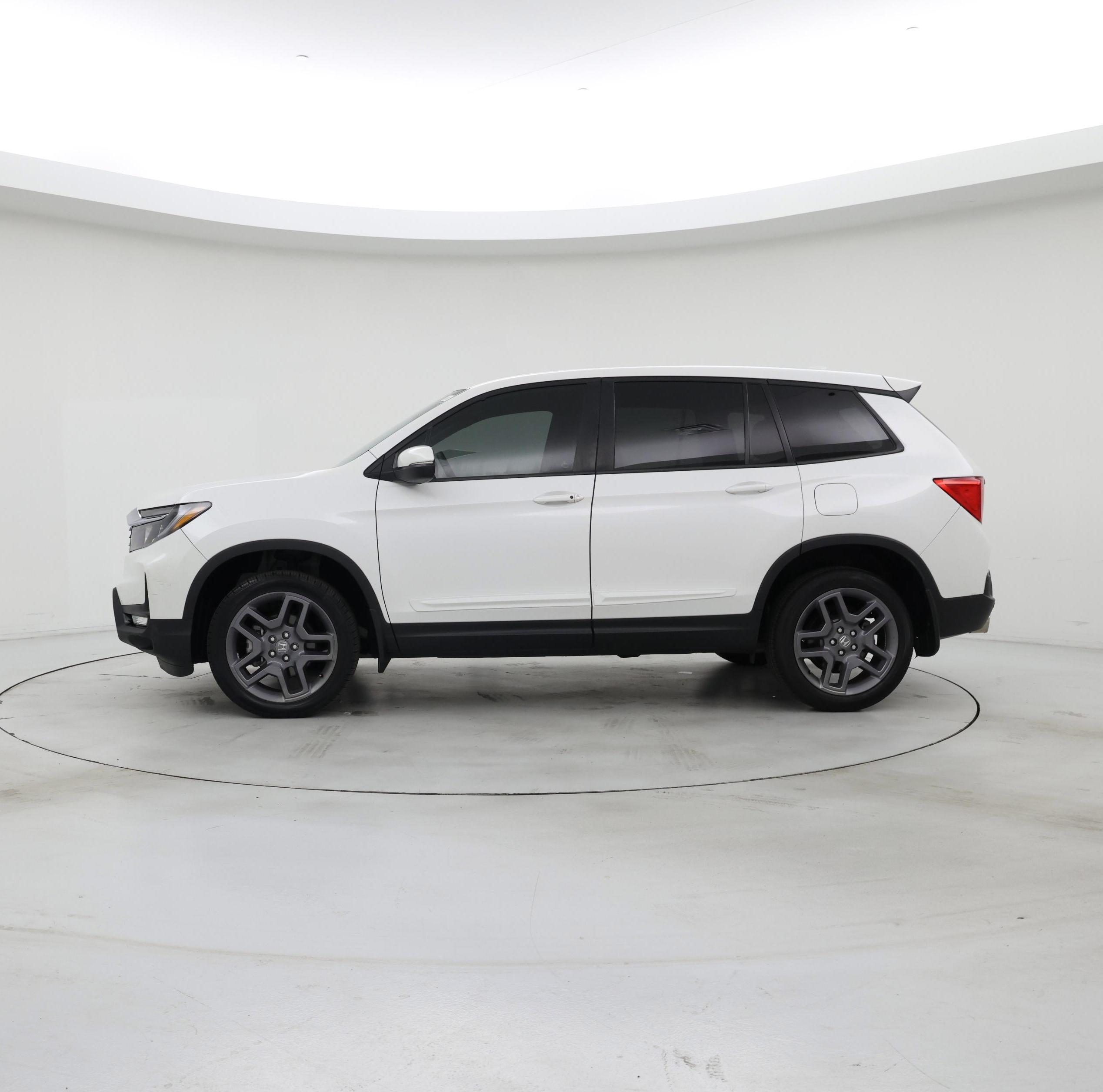 Thumbnail: 2022 Honda Passport - 3