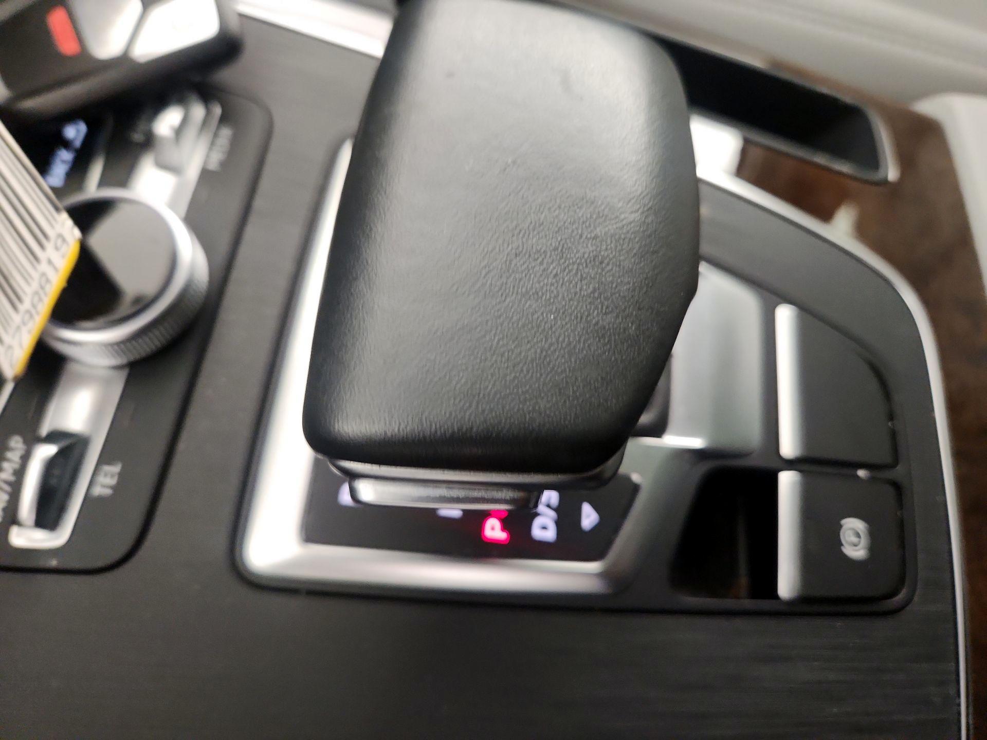 Thumbnail: 2020 Audi Q5 - 15