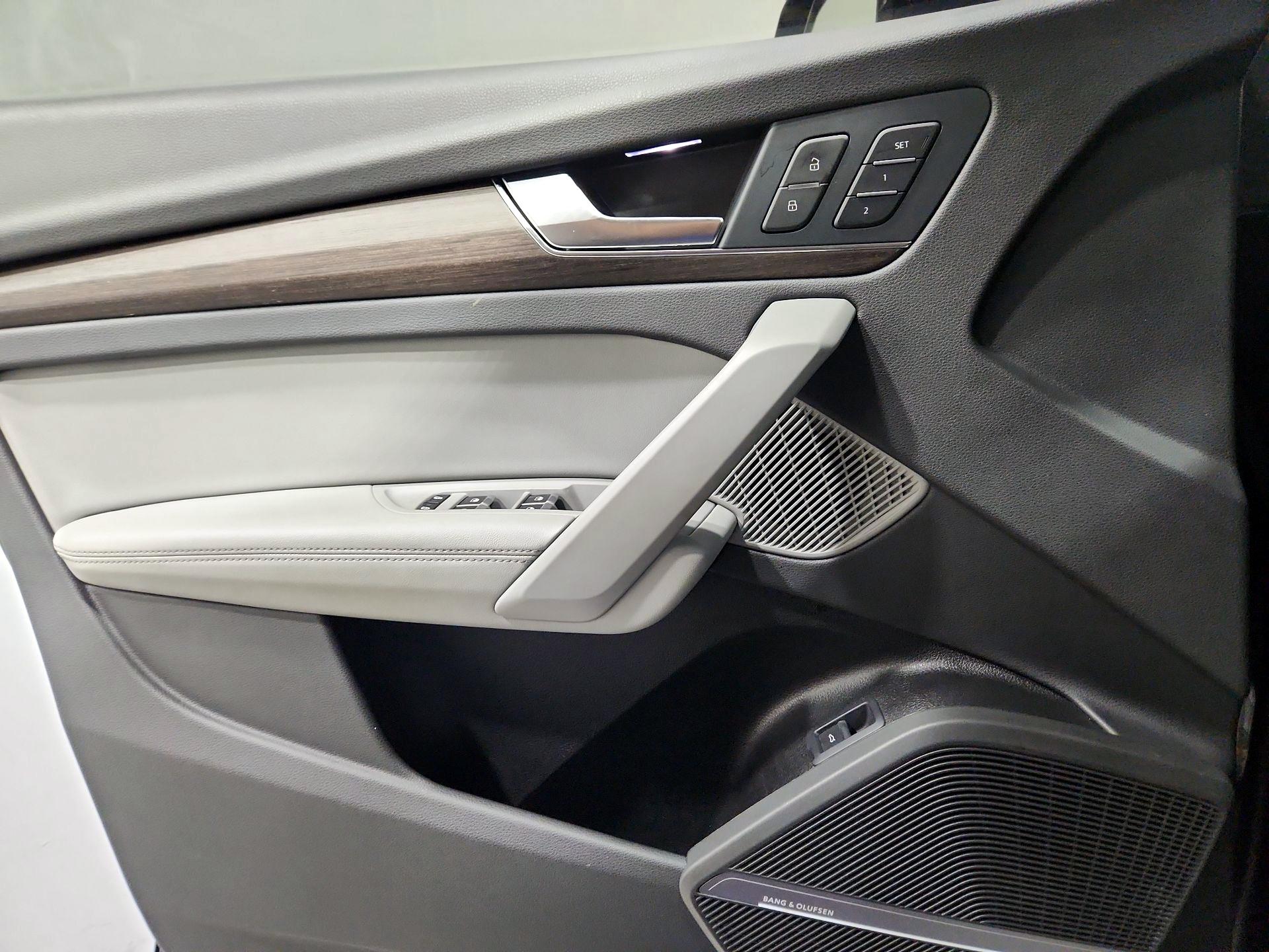 Thumbnail: 2024 Audi Q5 - 12