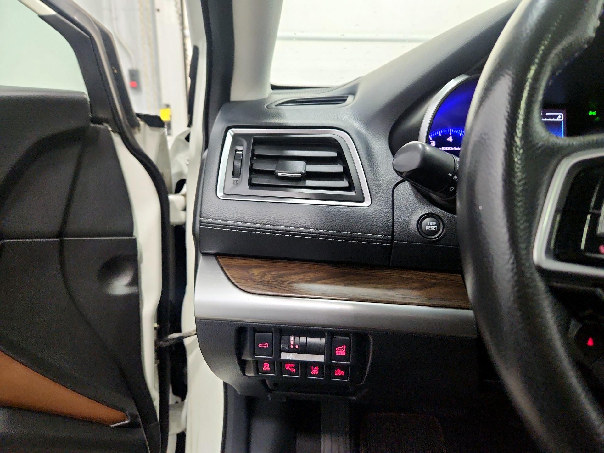 Thumbnail: 2018 Subaru Outback - 13