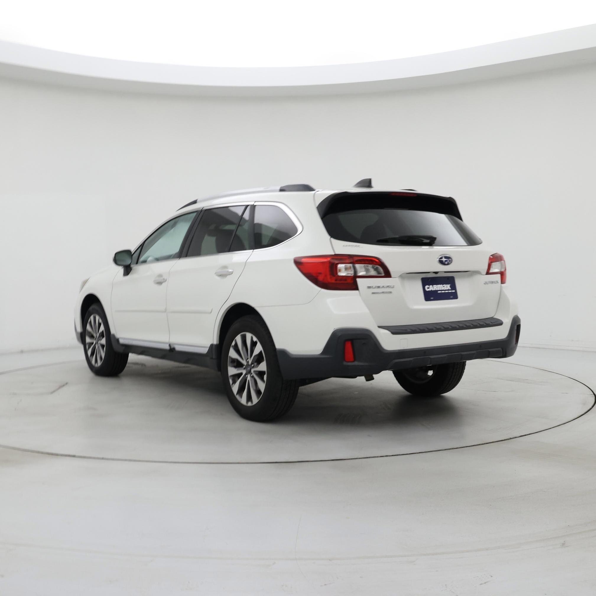 Thumbnail: 2018 Subaru Outback - 2
