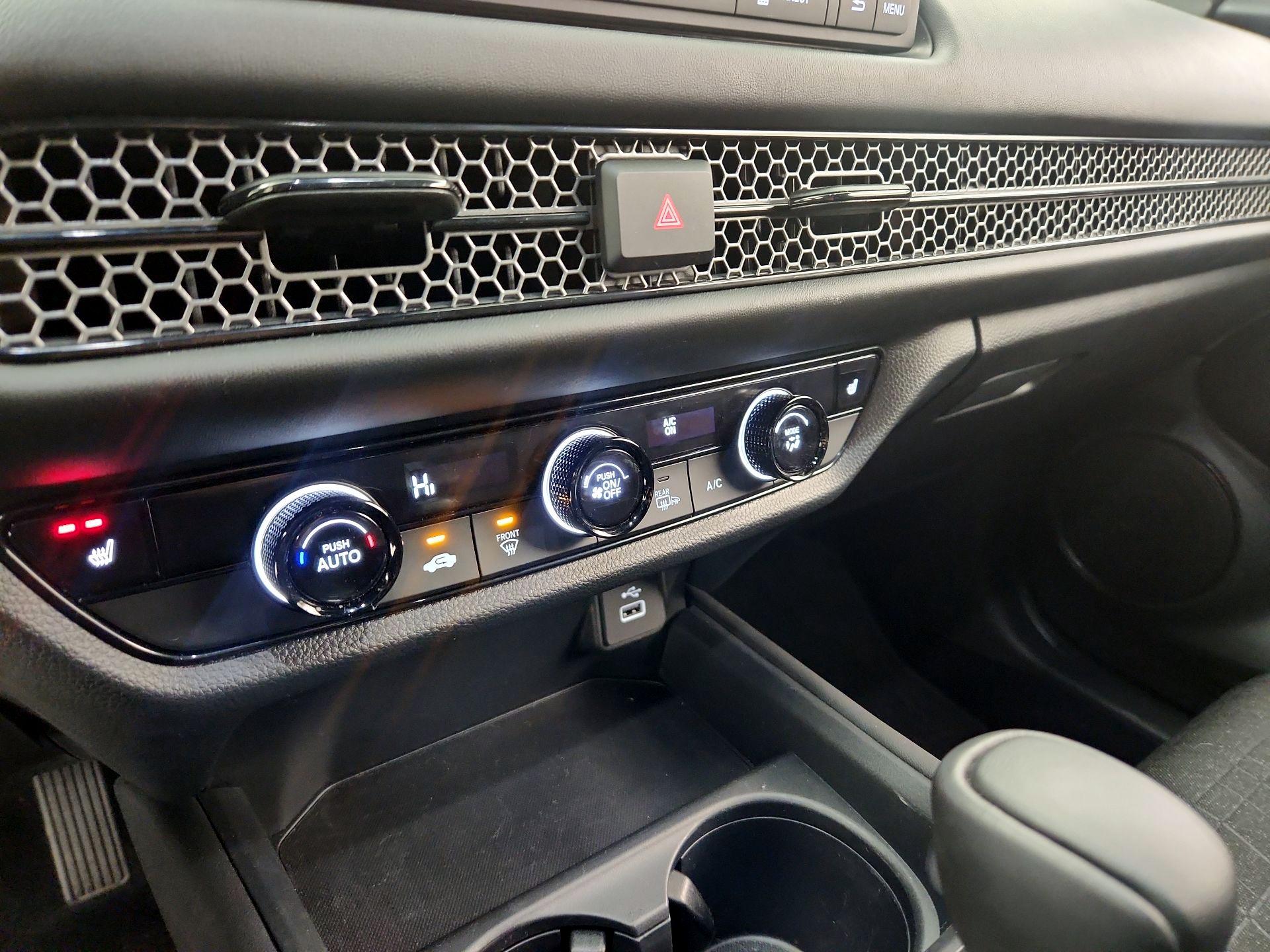 Thumbnail: 2025 Honda HR-V - 16