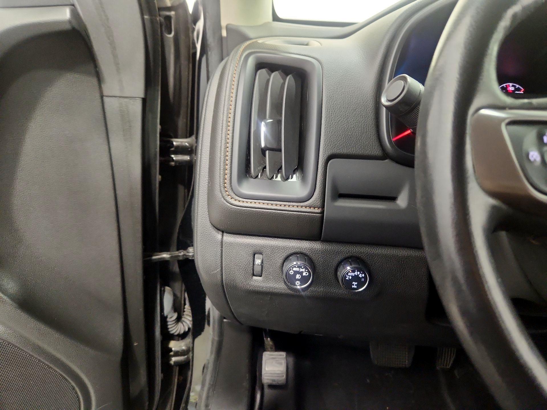 Thumbnail: 2022 GMC Canyon - 13