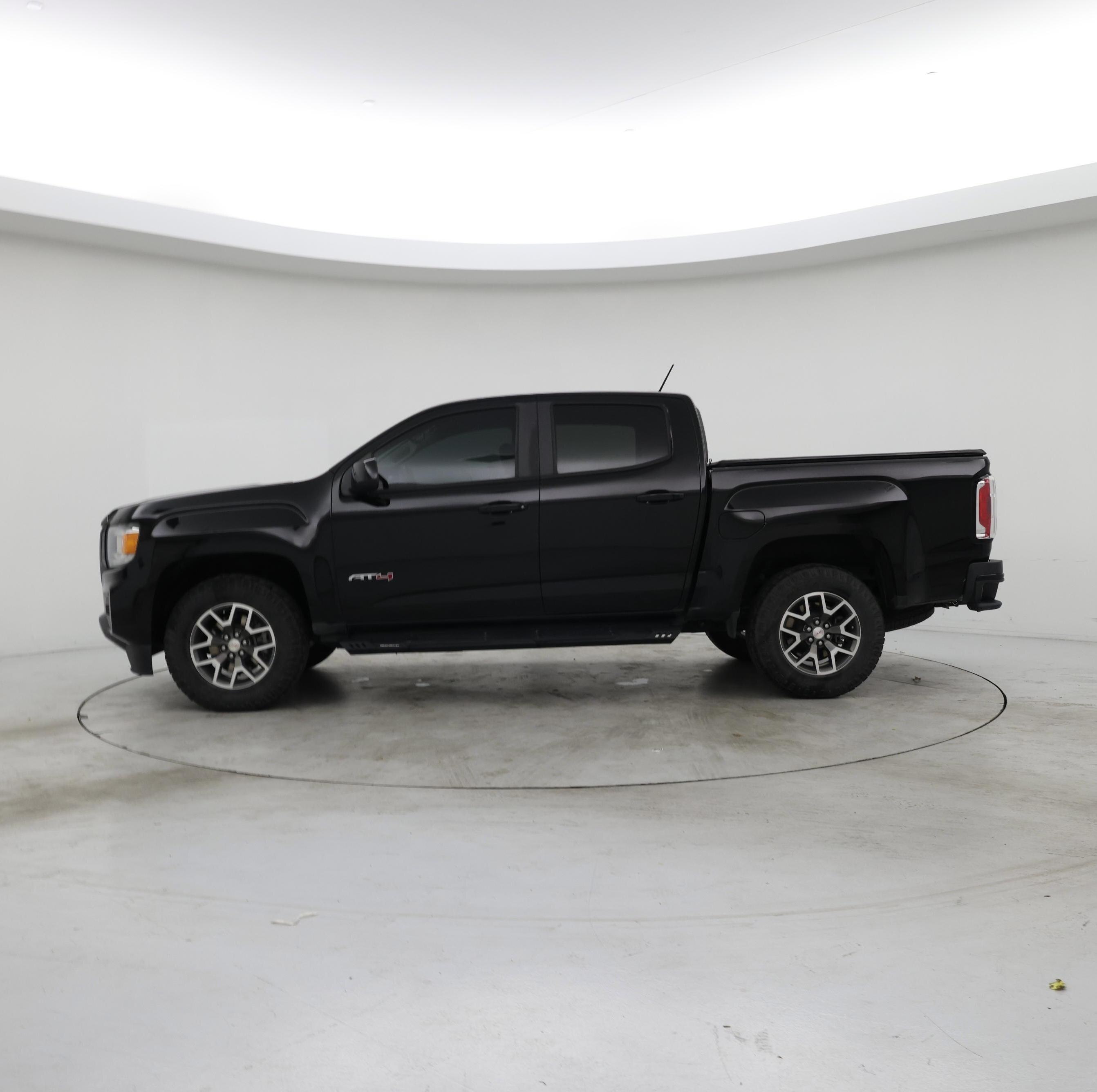 Thumbnail: 2022 GMC Canyon - 3