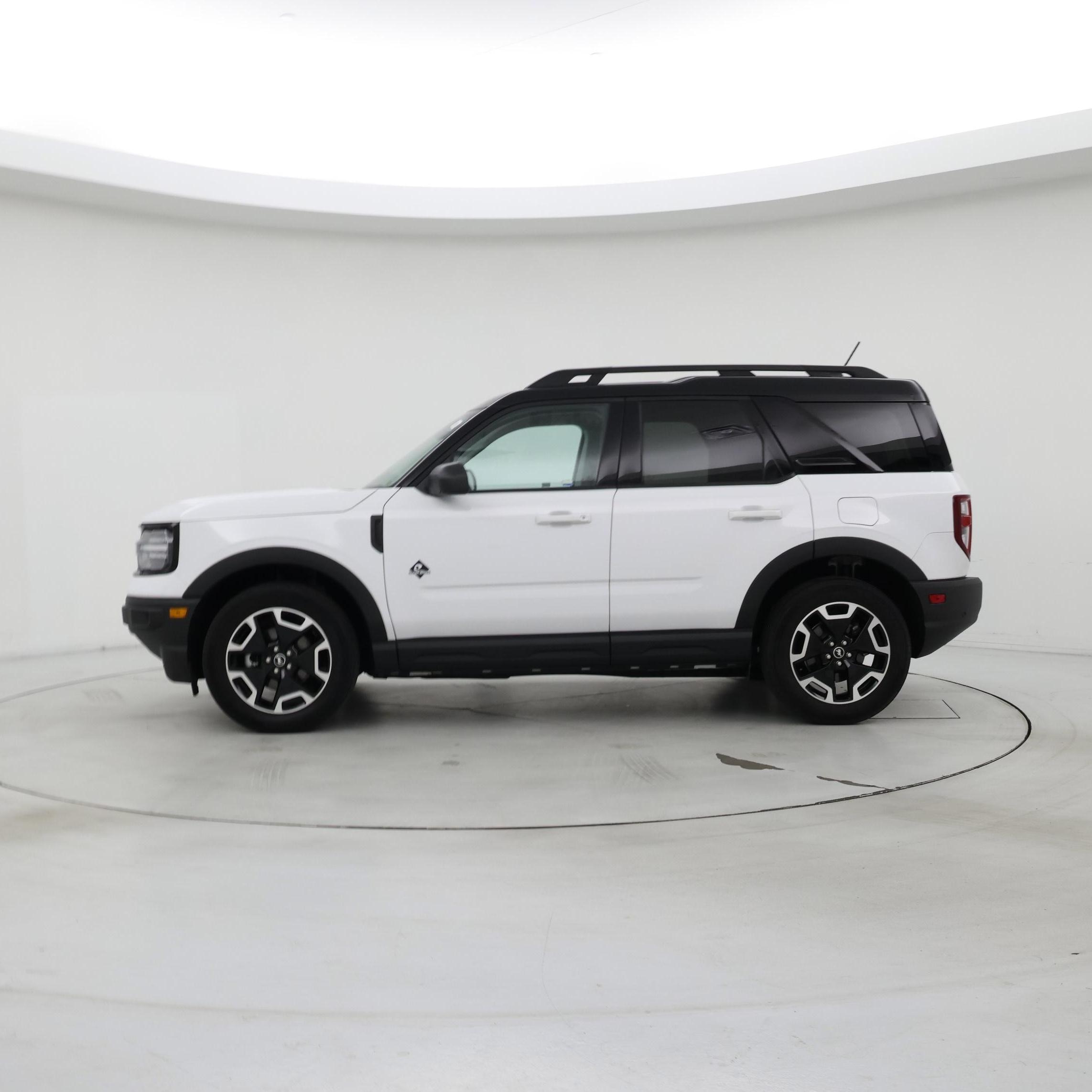 Thumbnail: 2024 Ford Bronco Sport - 3