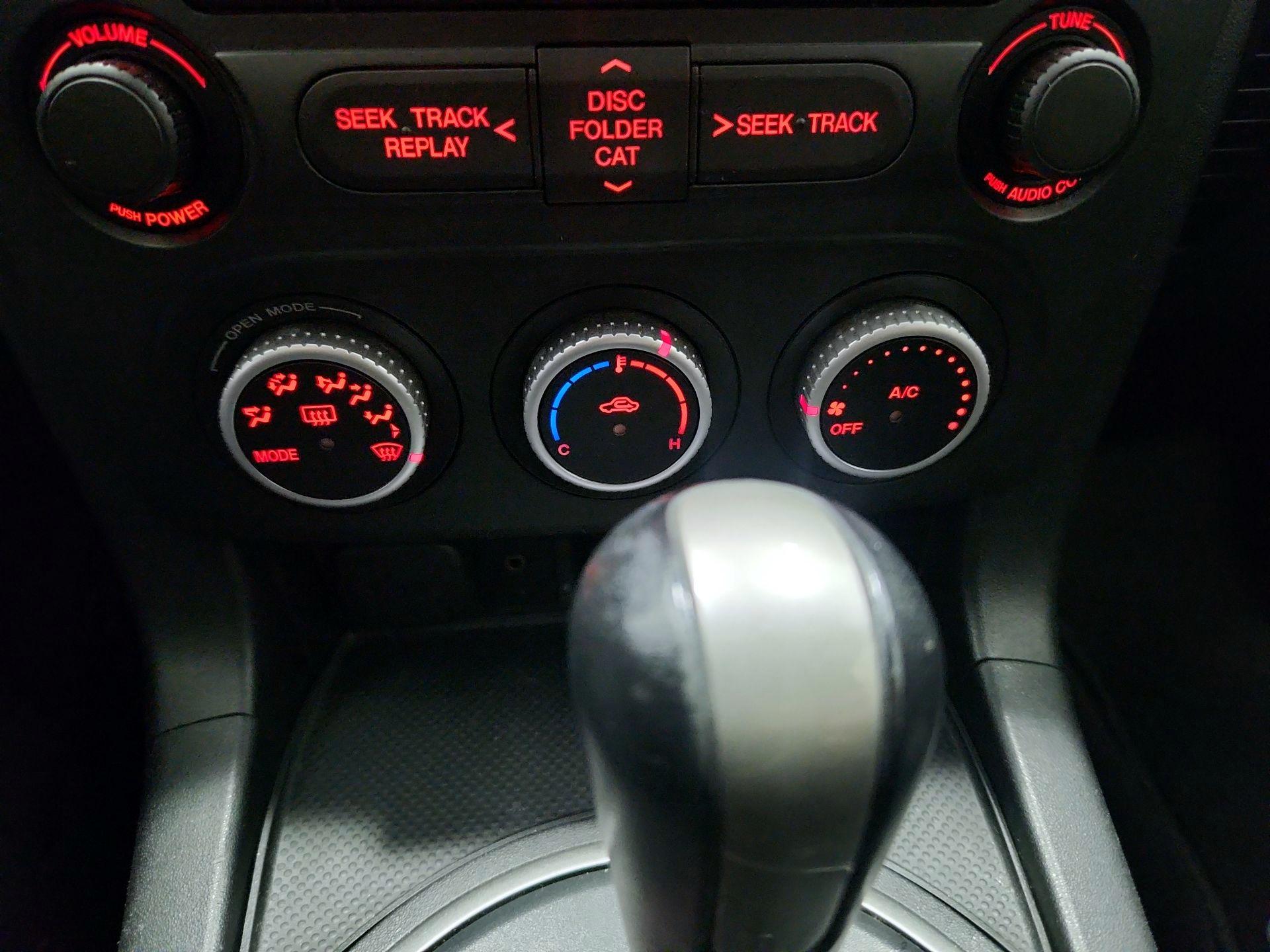 Thumbnail: 2014 Mazda MX-5 Miata - 15