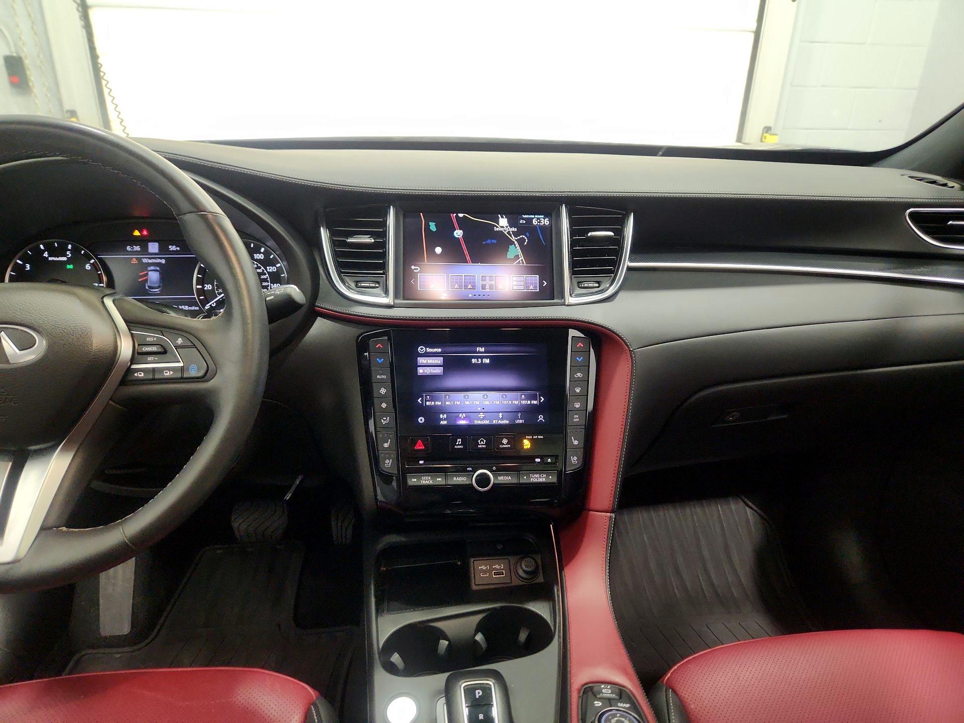 Thumbnail: 2023 INFINITI QX50 - 9