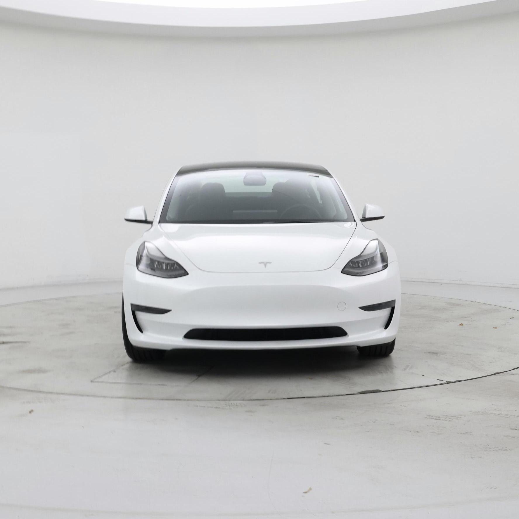 Thumbnail: 2023 Tesla Model 3 - 5
