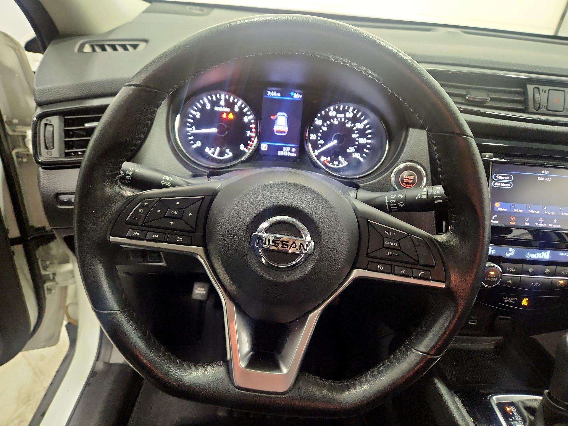 Thumbnail: 2018 Nissan Rogue - 10