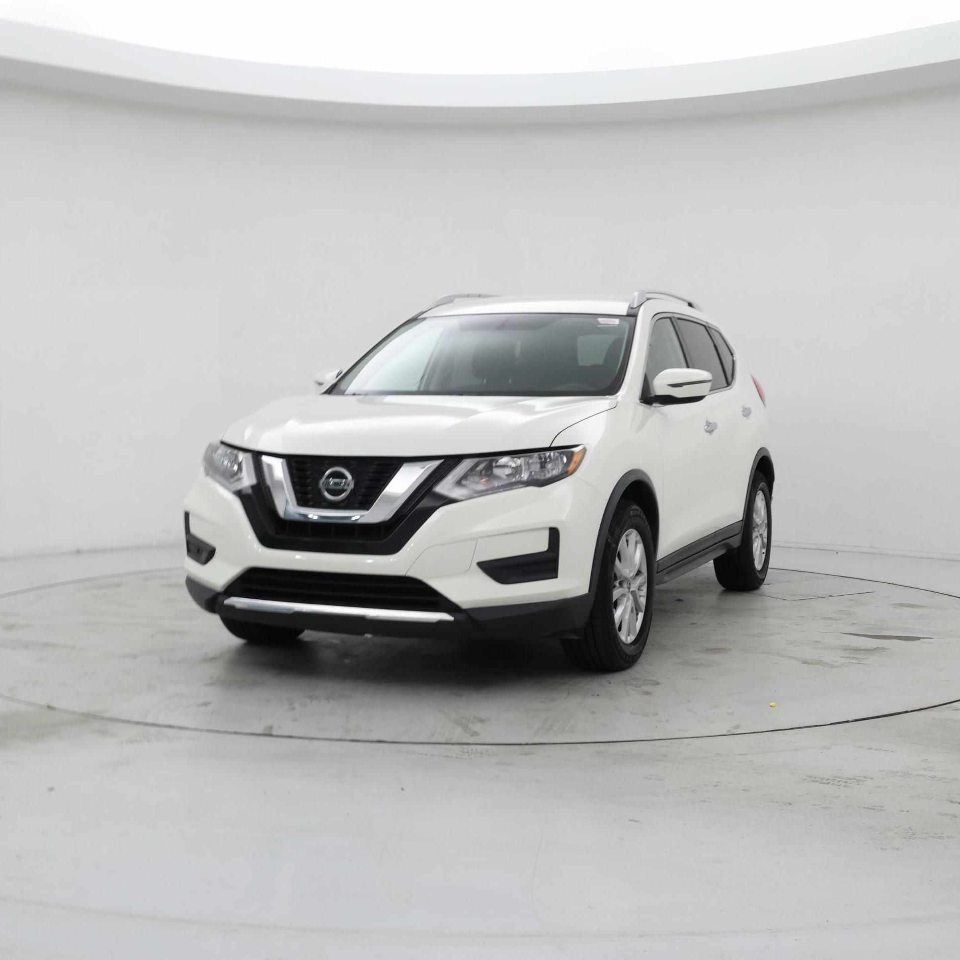 Thumbnail: 2018 Nissan Rogue - 4