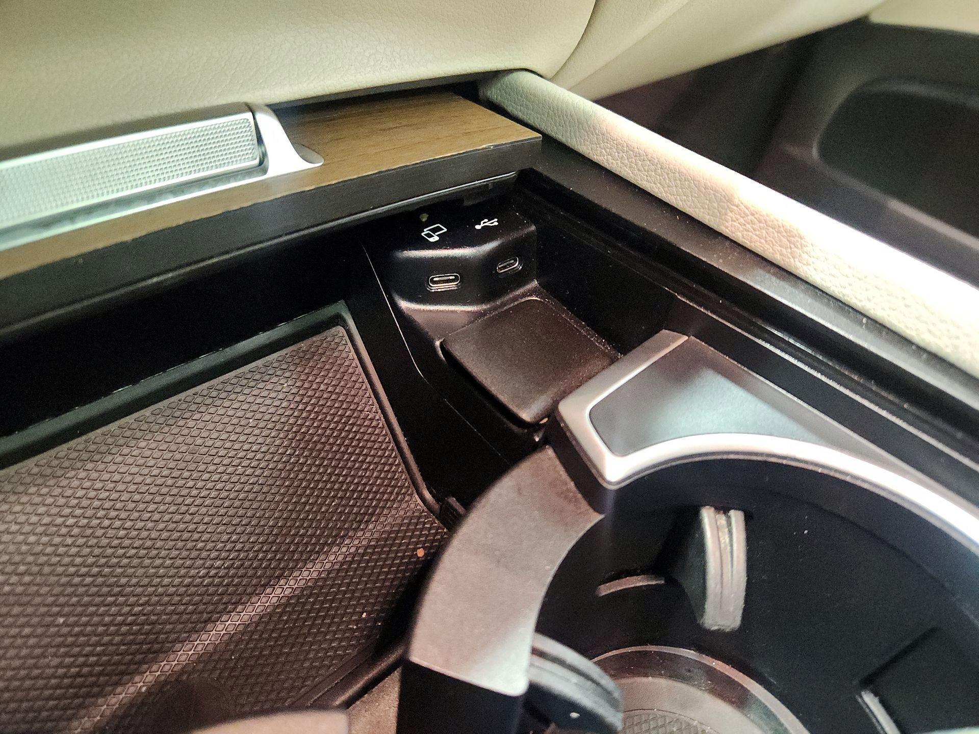 Thumbnail: 2022 Mercedes-Benz GLE - 19