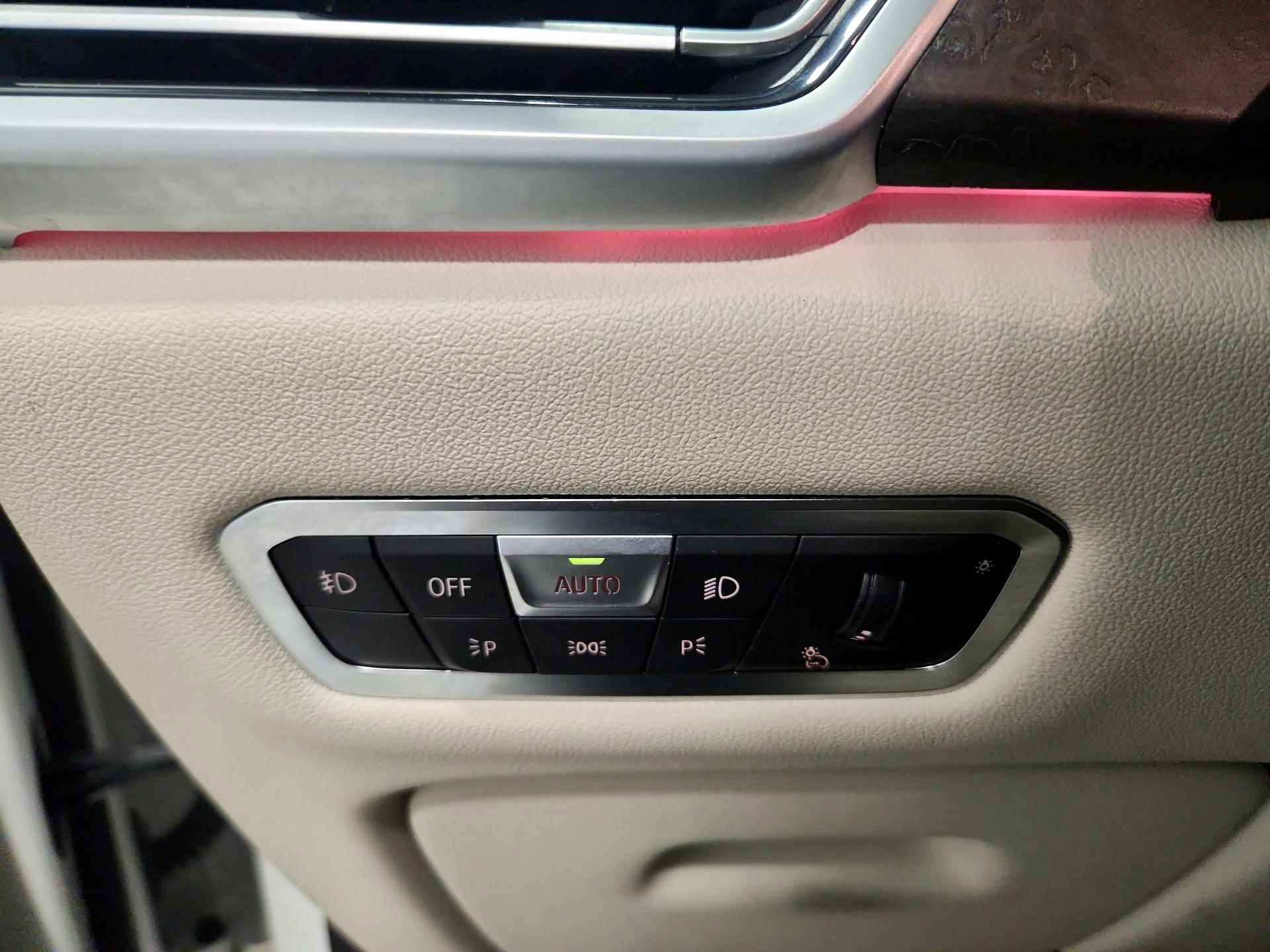 Thumbnail: 2021 BMW X5 - 13