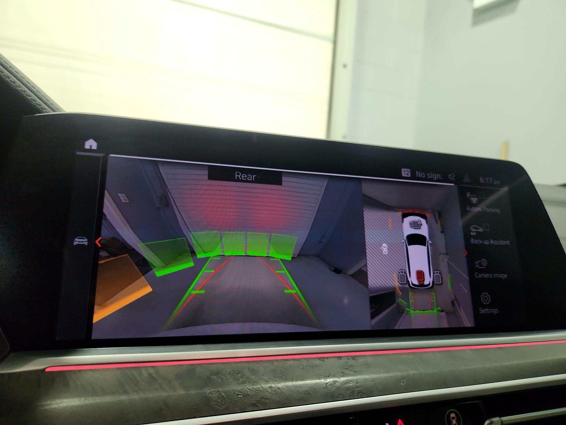 Thumbnail: 2021 BMW X5 - 14