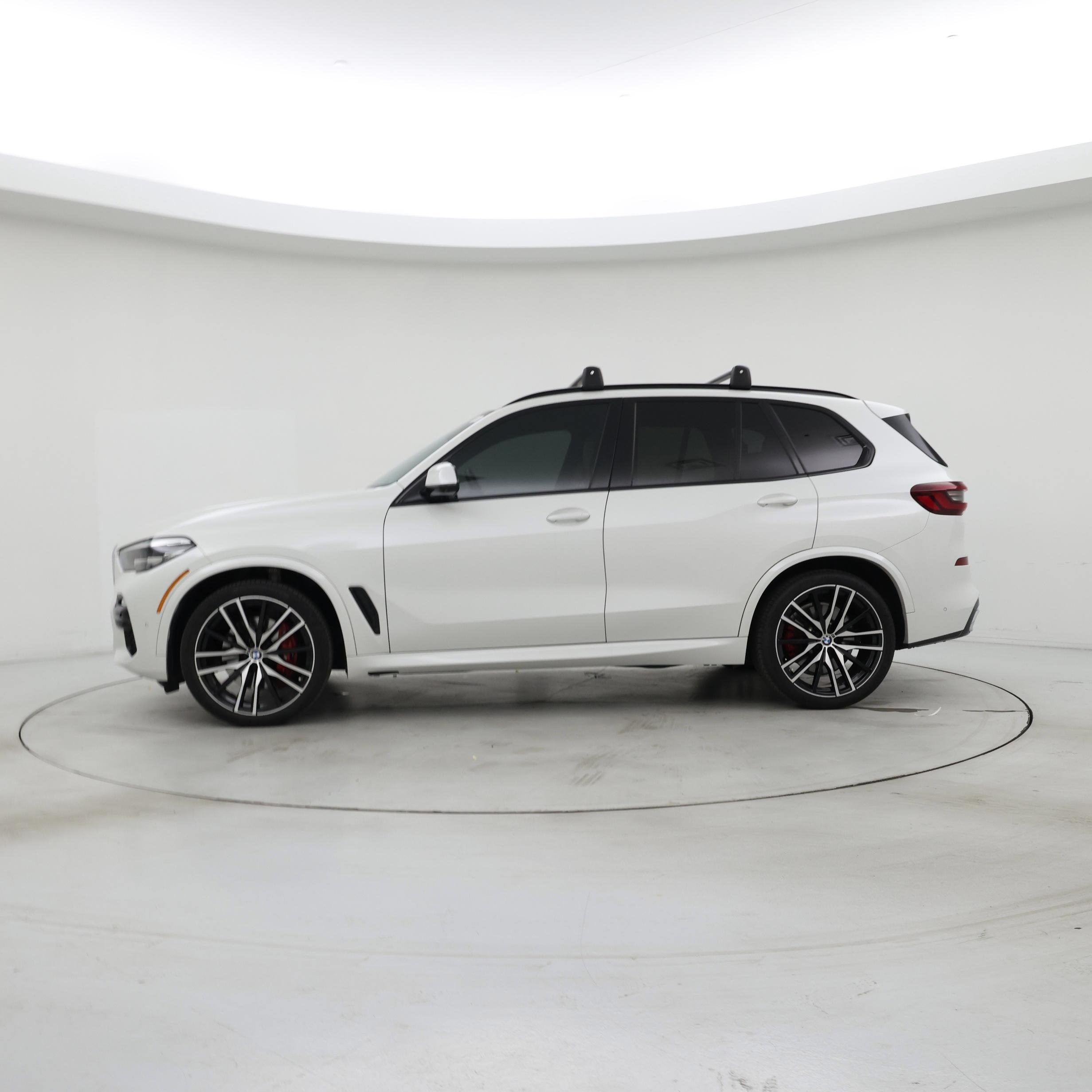 Thumbnail: 2021 BMW X5 - 3