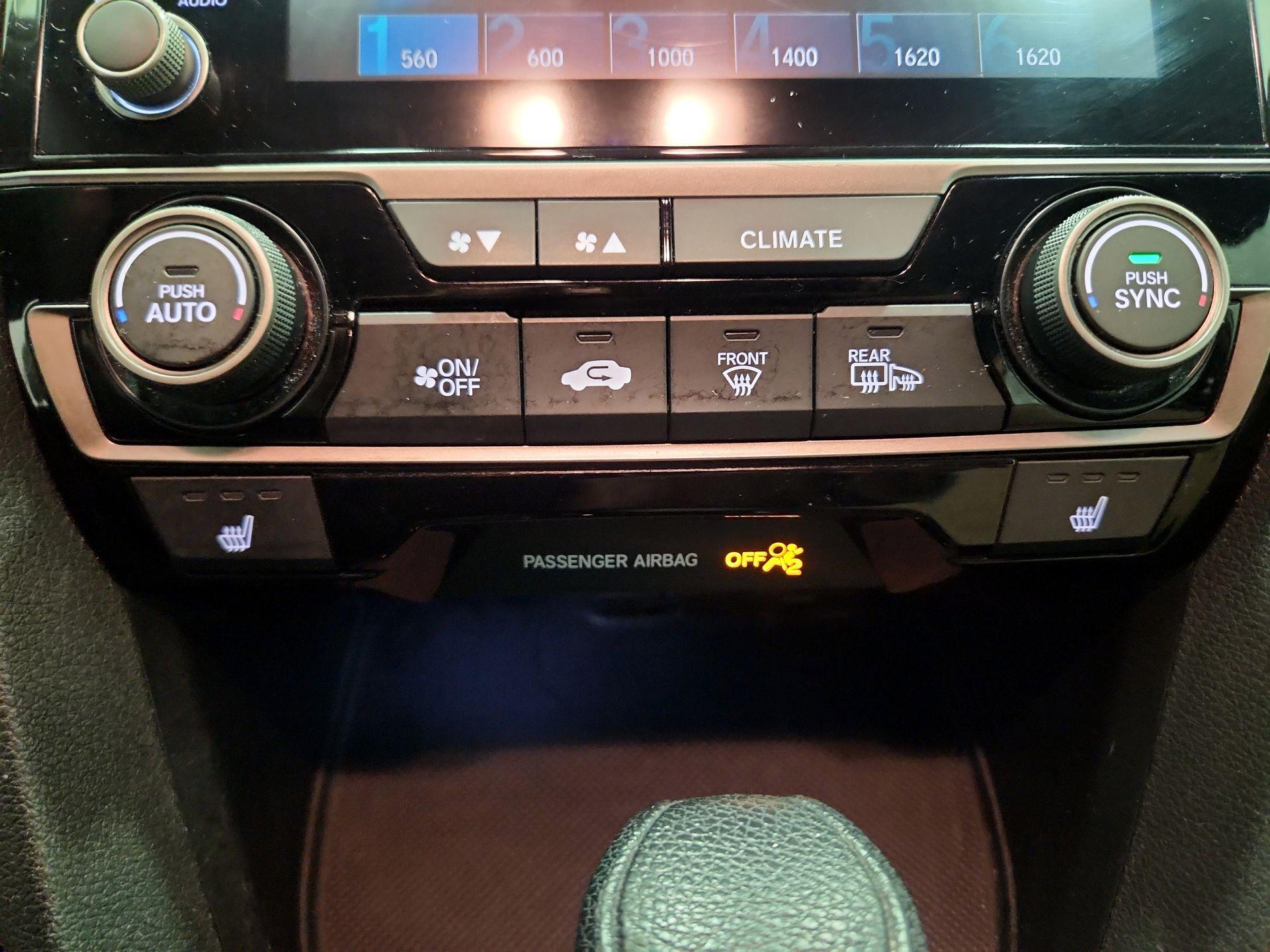 Thumbnail: 2019 Honda Civic - 16