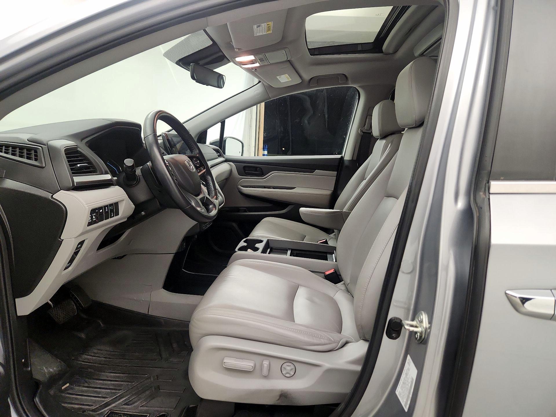 Thumbnail: 2020 Honda Odyssey - 9