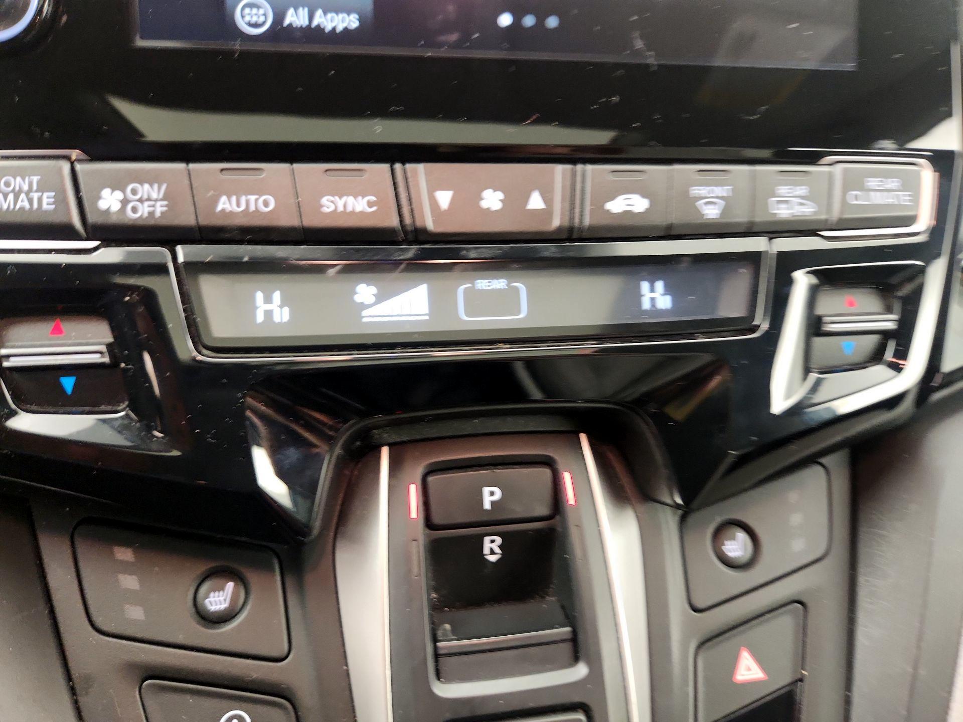 Thumbnail: 2020 Honda Odyssey - 13