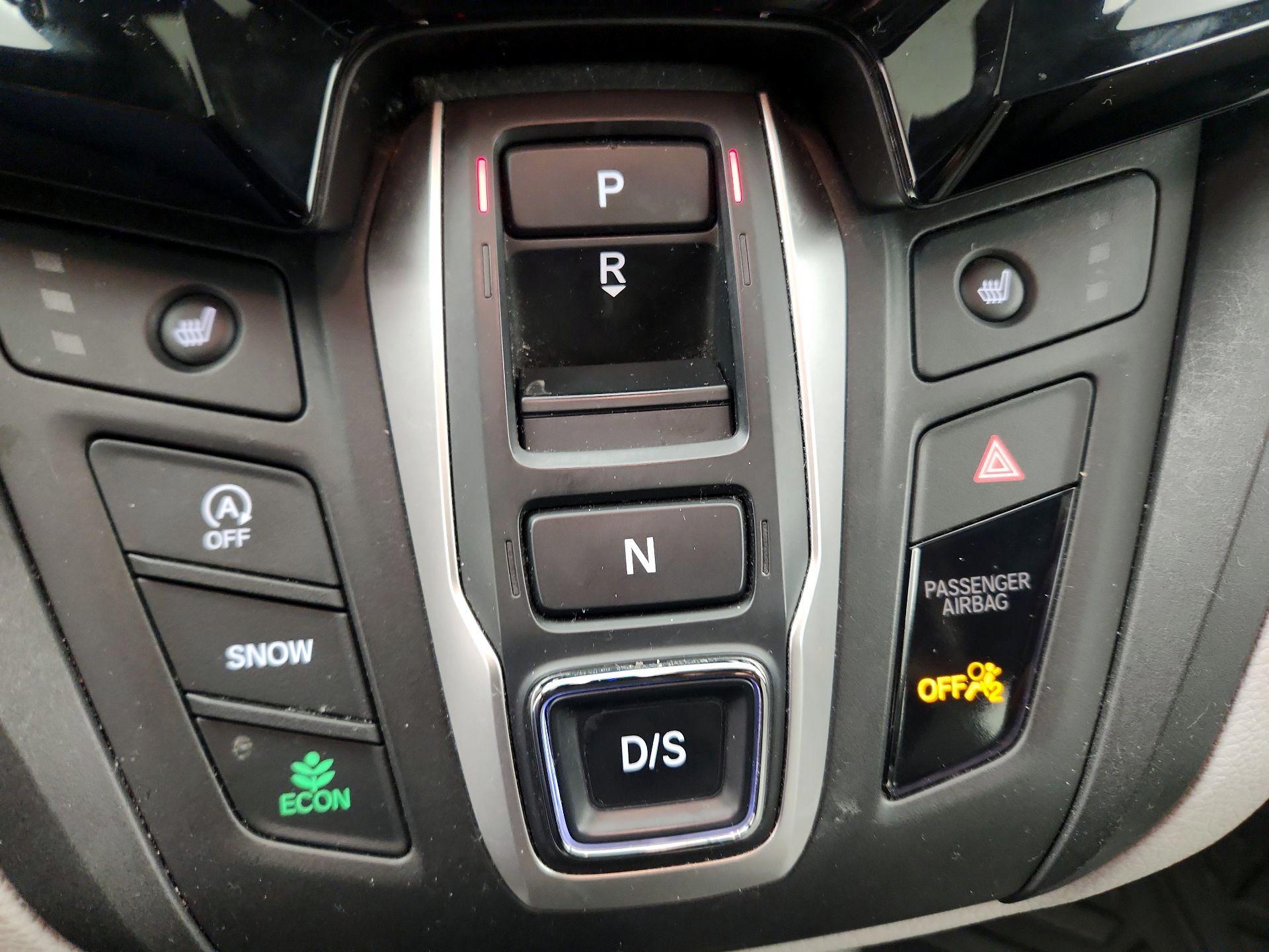 Thumbnail: 2020 Honda Odyssey - 14