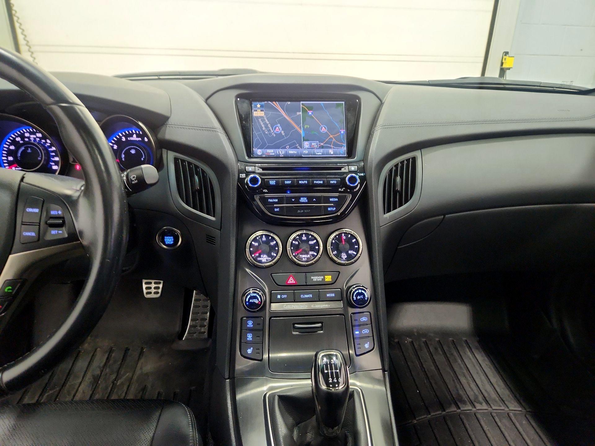 Thumbnail: 2014 Hyundai Genesis - 9