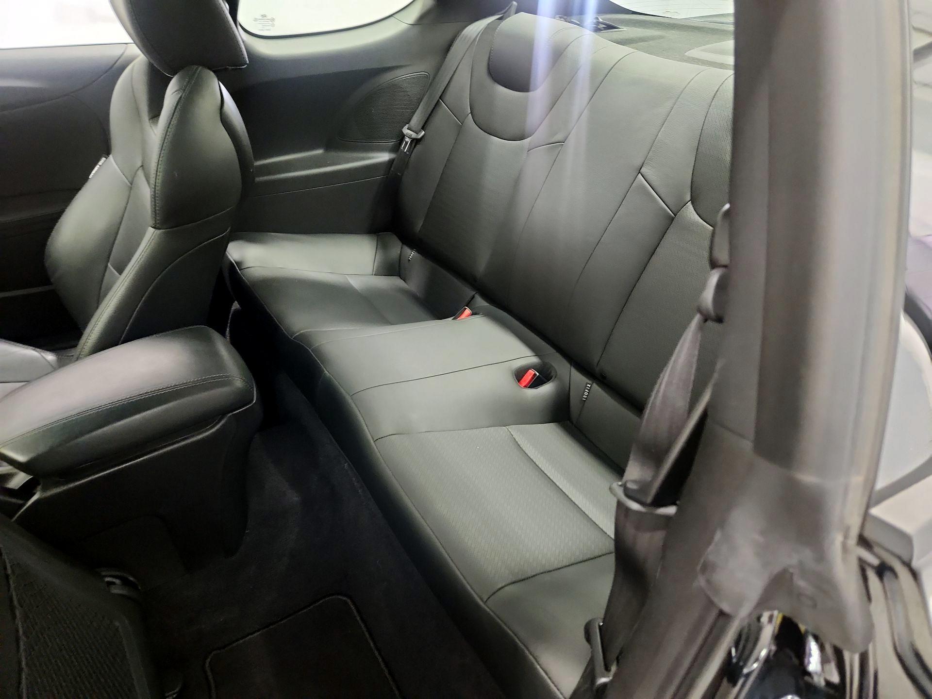 Thumbnail: 2014 Hyundai Genesis - 20