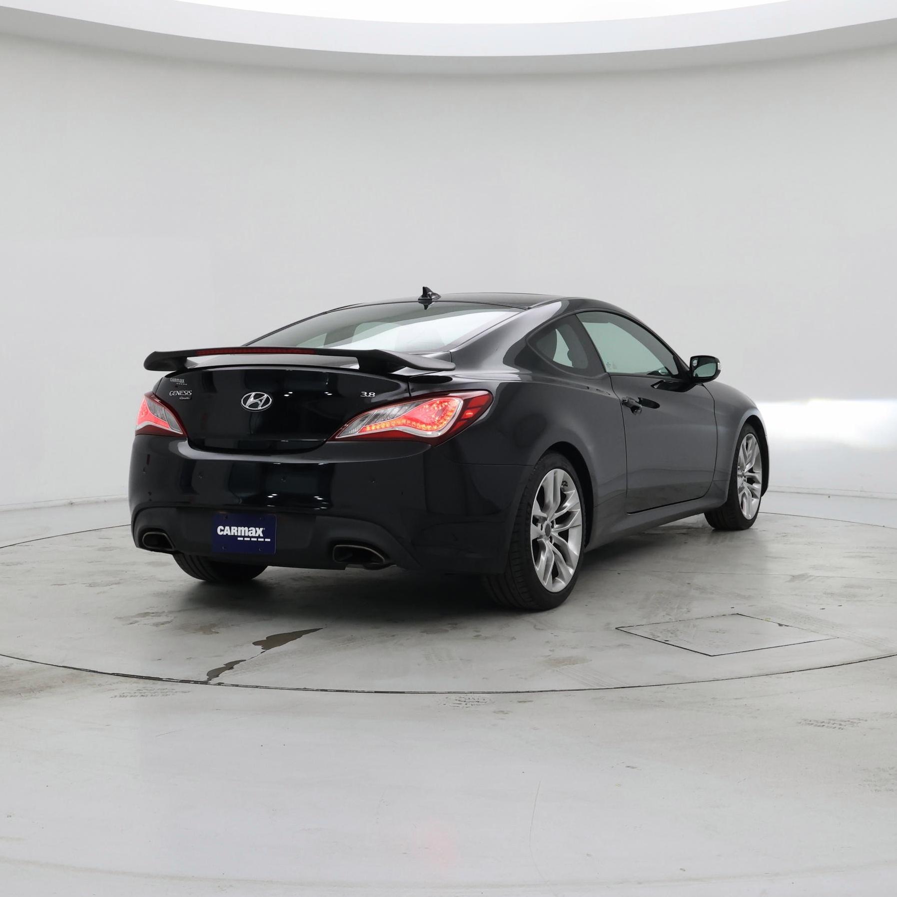 Thumbnail: 2014 Hyundai Genesis - 8