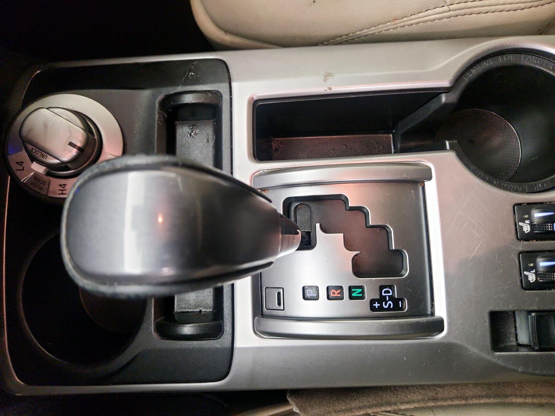 Thumbnail: 2021 Toyota 4Runner - 17