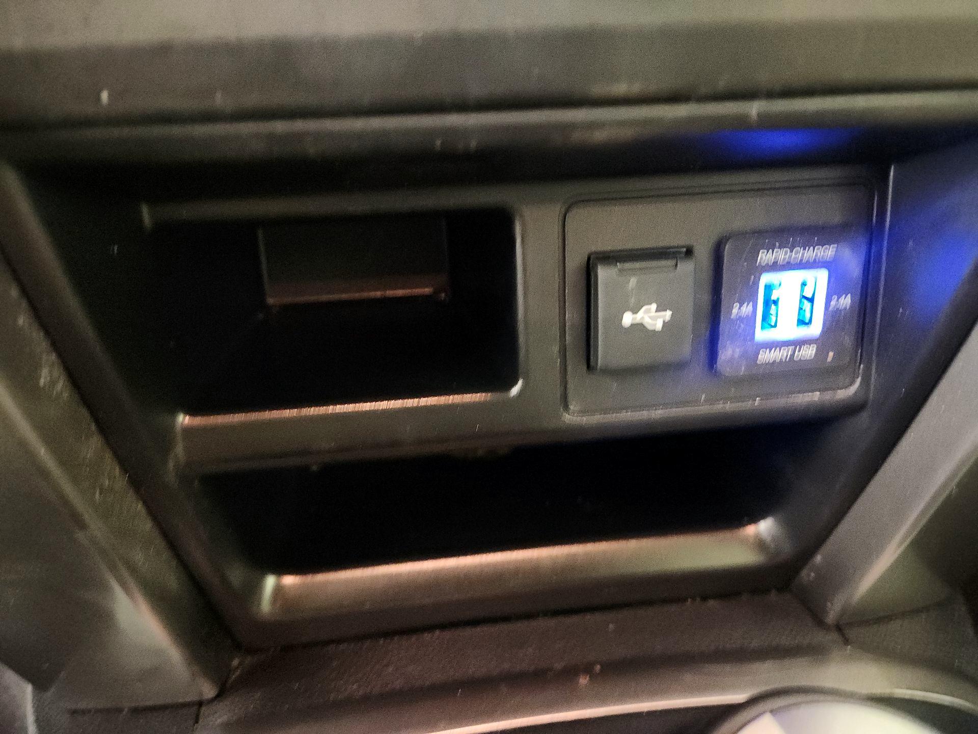 Thumbnail: 2021 Toyota 4Runner - 18