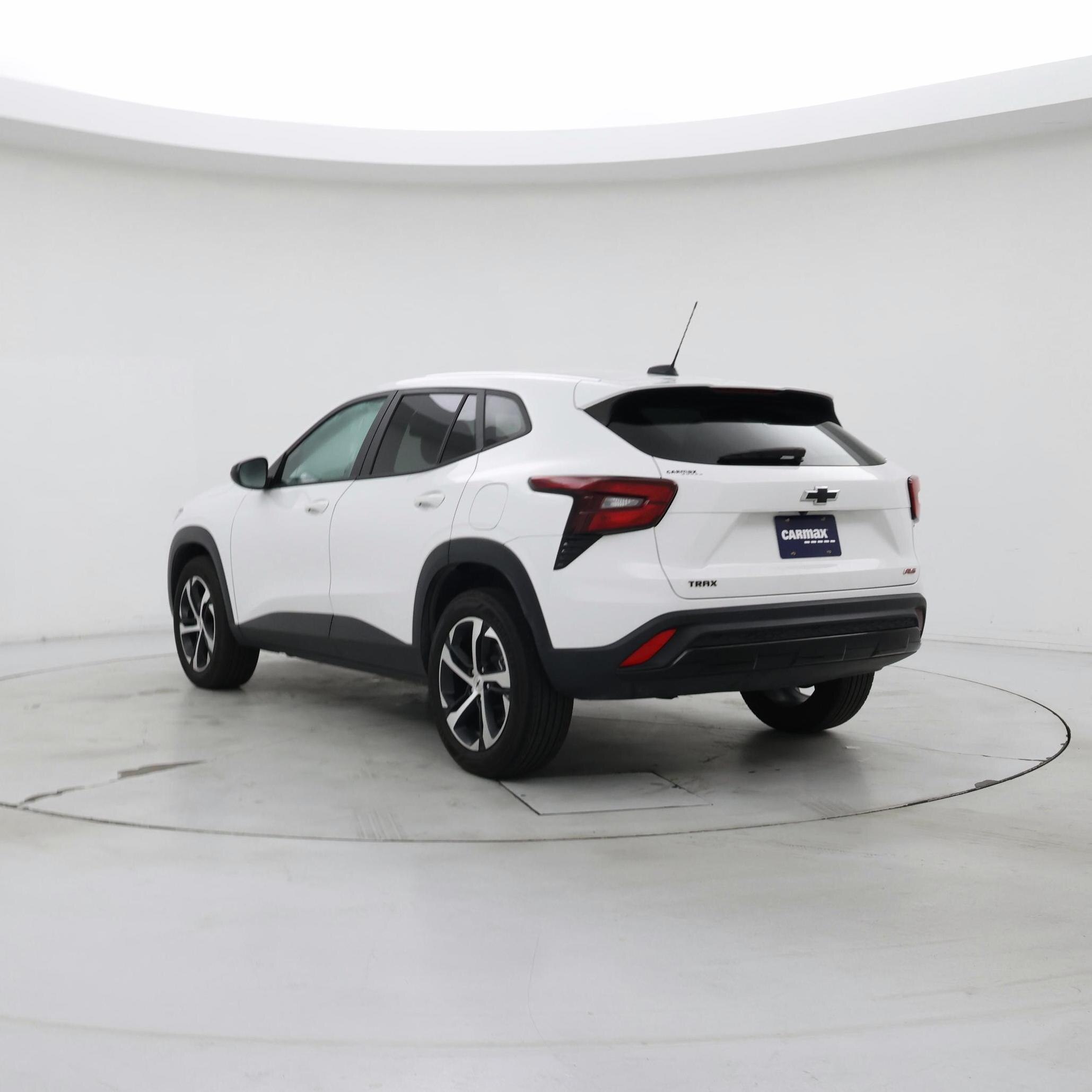 Thumbnail: 2024 Chevrolet Trax - 2