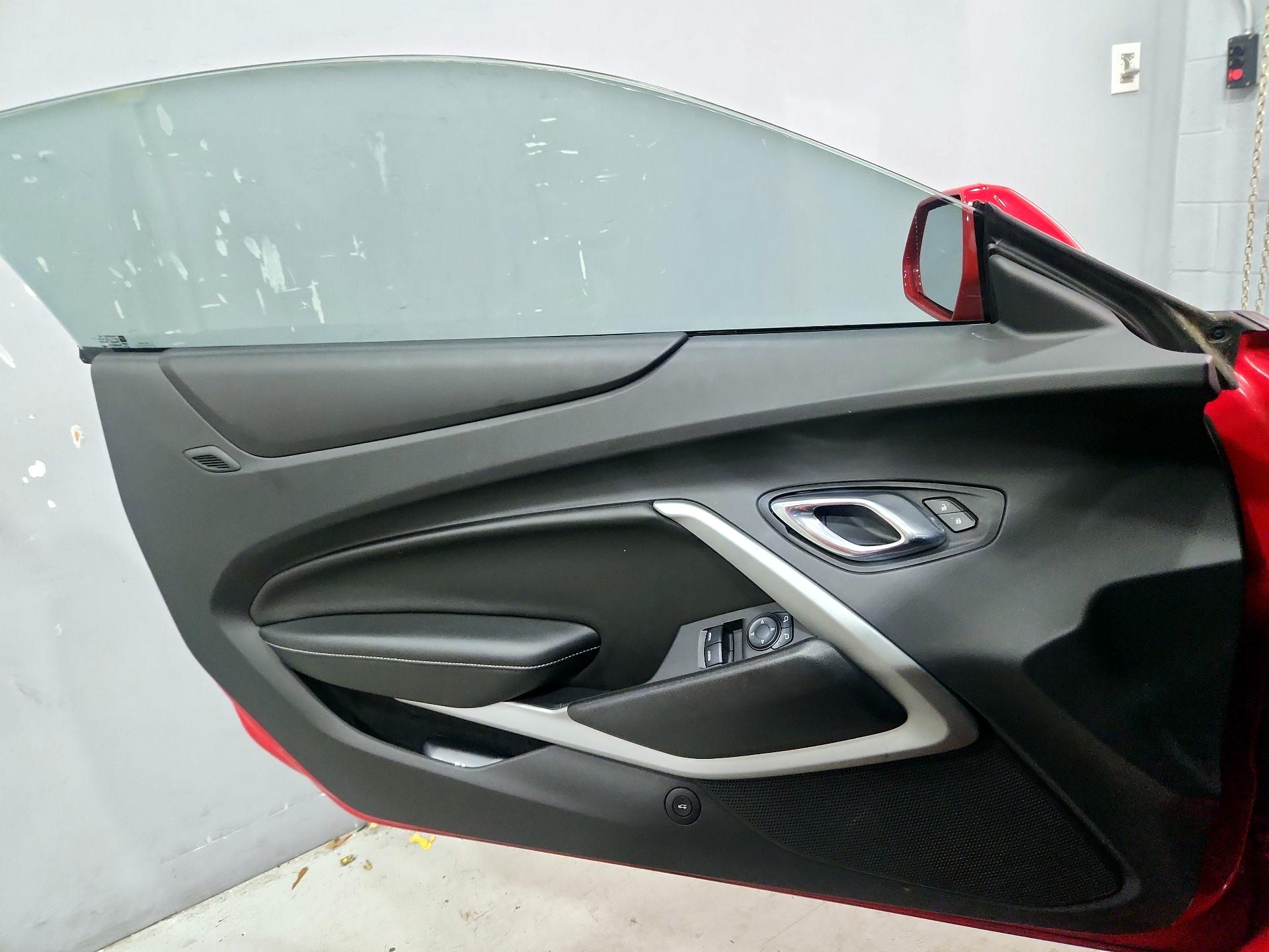 Thumbnail: 2016 Chevrolet Camaro - 12