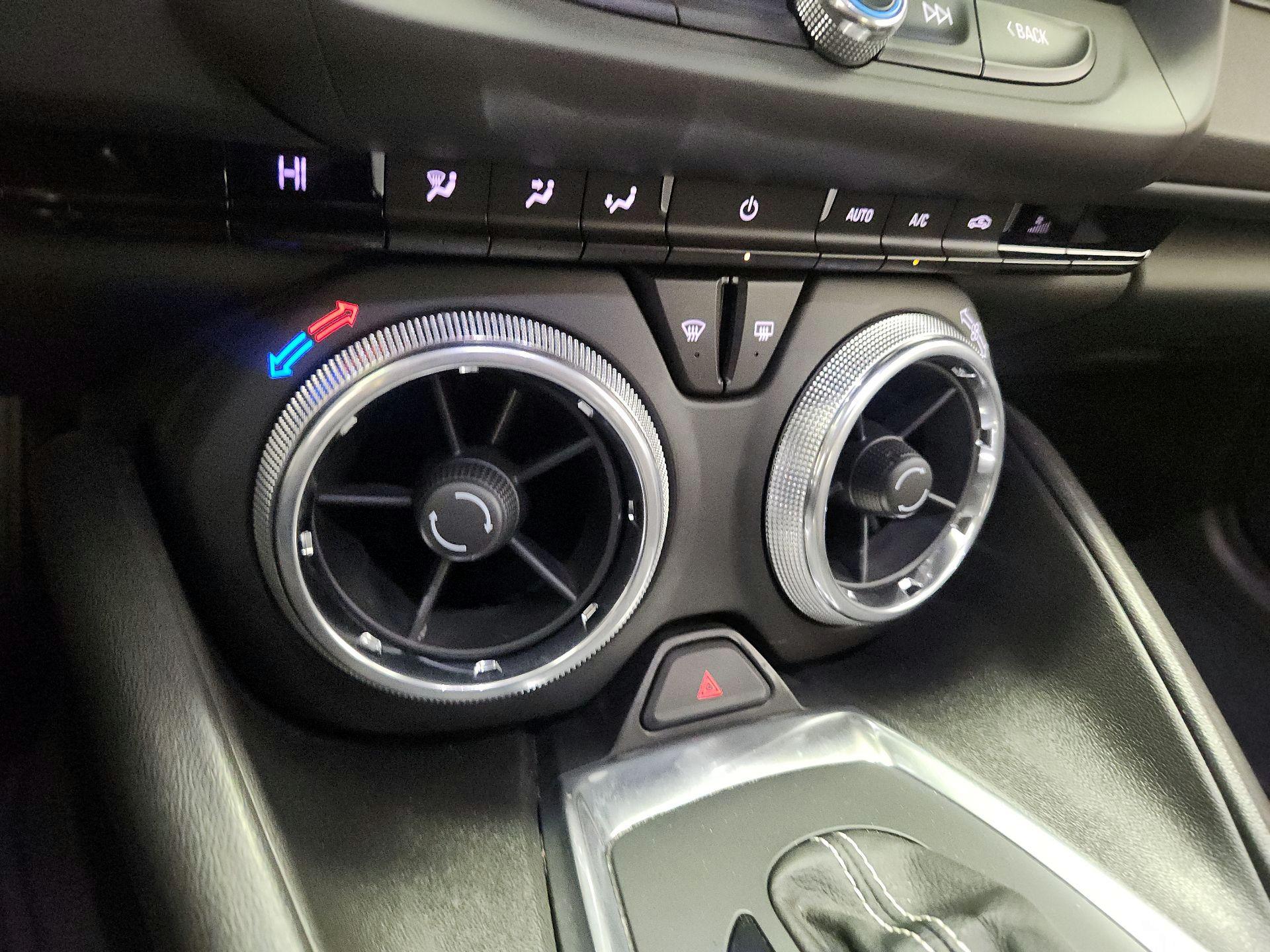 Thumbnail: 2016 Chevrolet Camaro - 15