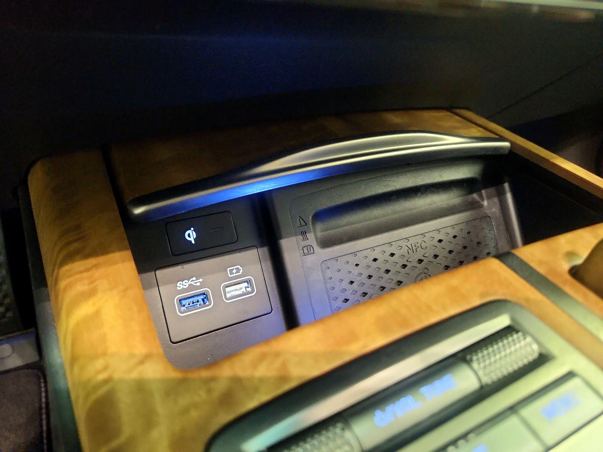 Thumbnail: 2021 Genesis G80 - 19