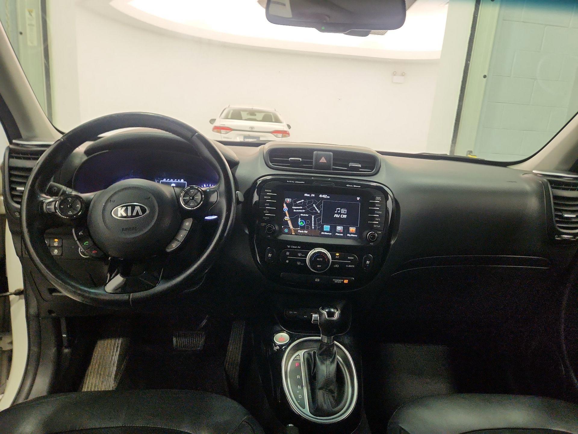 Thumbnail: 2016 Kia Soul - 9