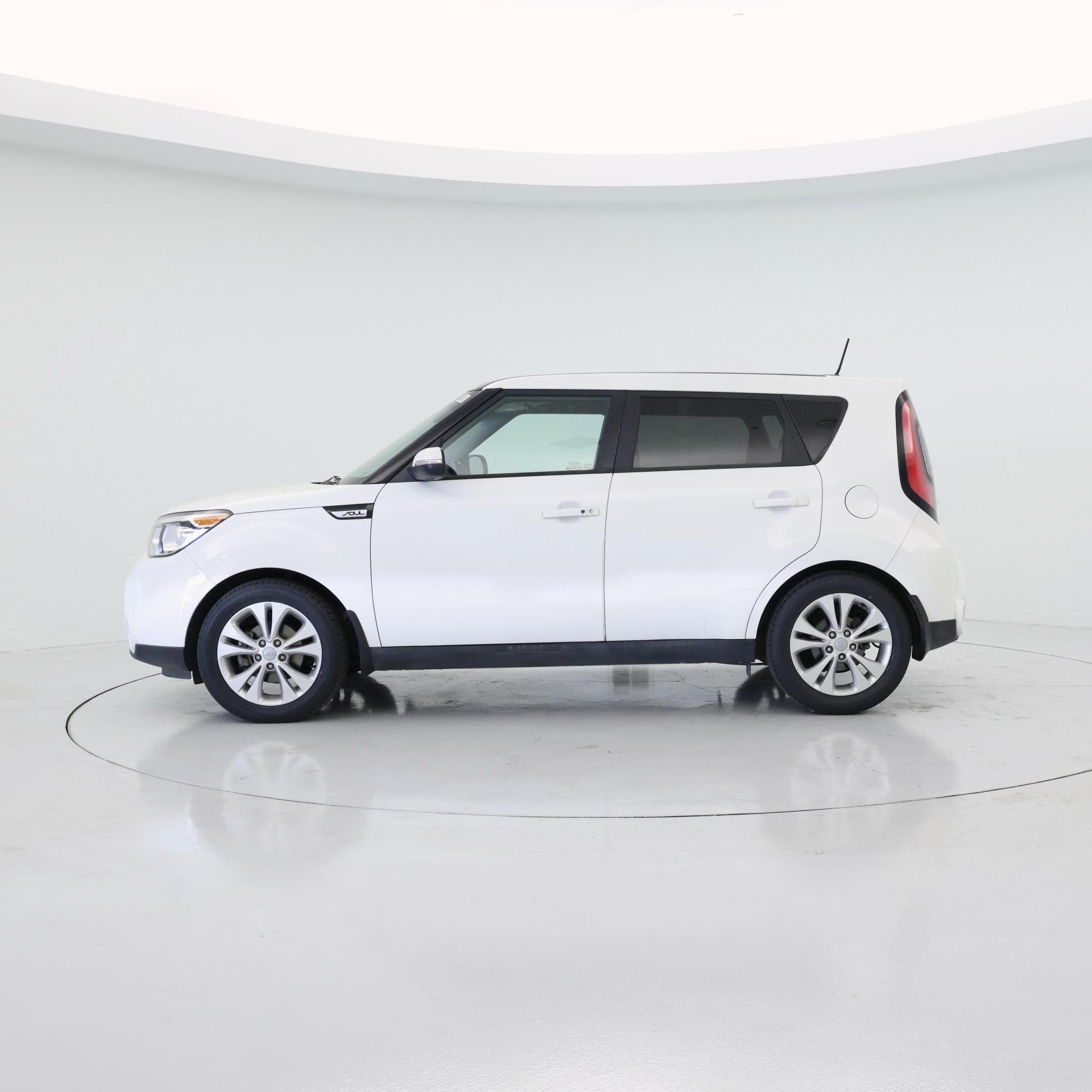 Thumbnail: 2016 Kia Soul - 3