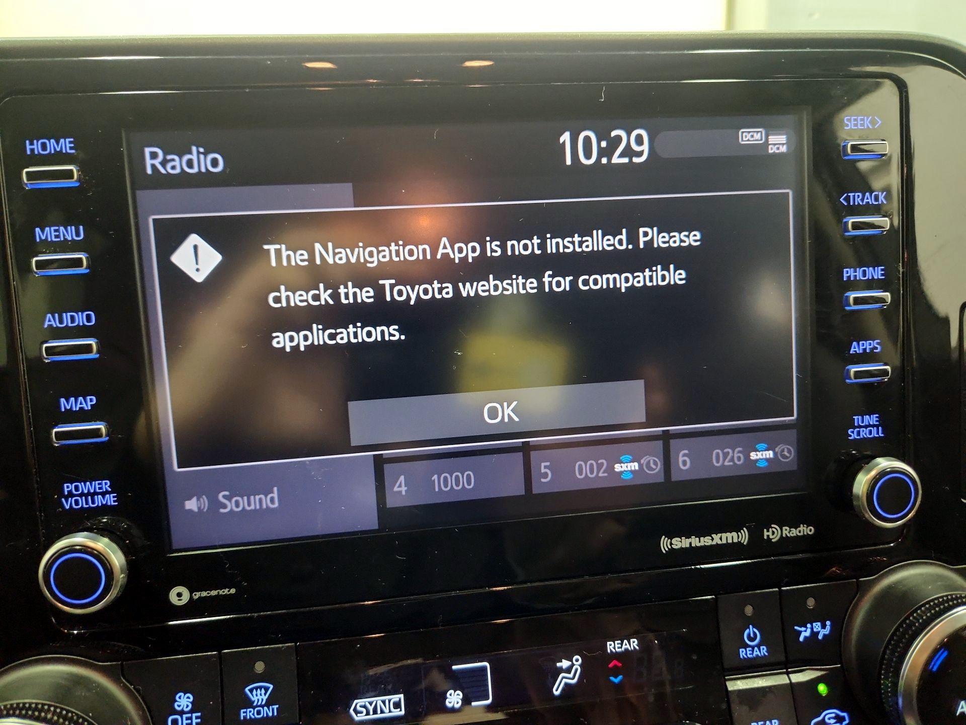 Thumbnail: 2022 Toyota Highlander - 14