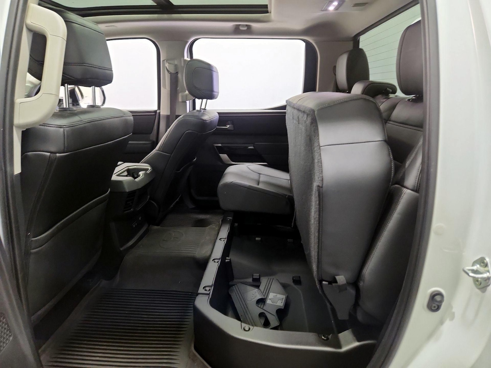 2022 Toyota Tundra Limited - Photo 21