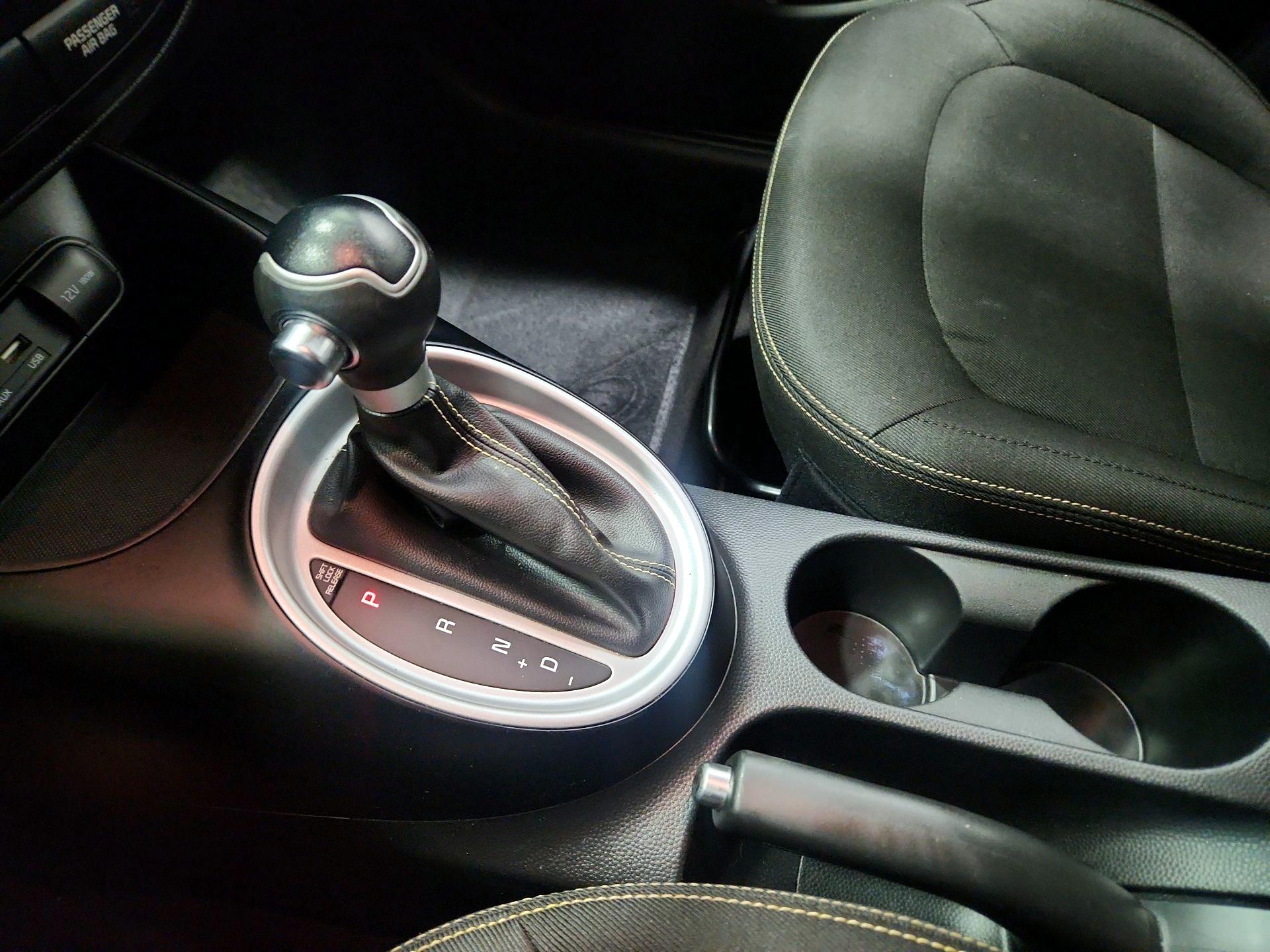 Thumbnail: 2016 Kia Soul - 17