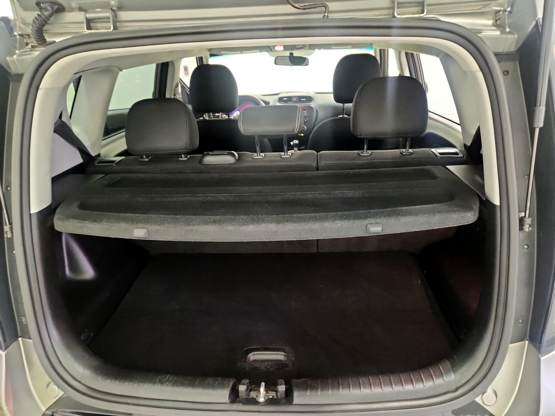 Thumbnail: 2016 Kia Soul - 20