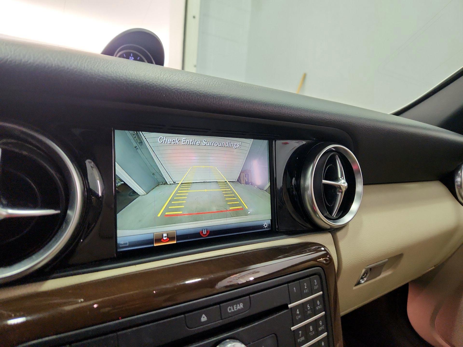 Thumbnail: 2020 Mercedes-Benz SLC - 14