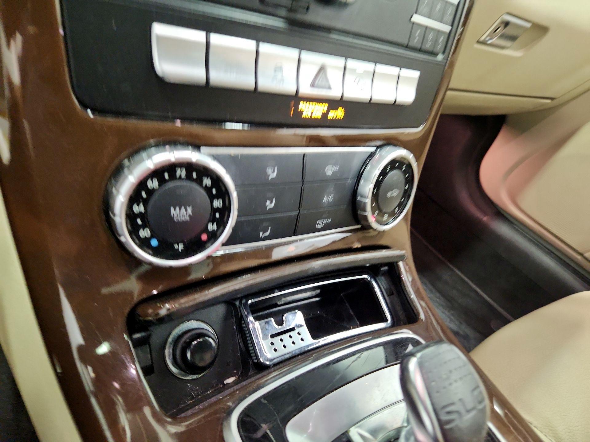 Thumbnail: 2020 Mercedes-Benz SLC - 16