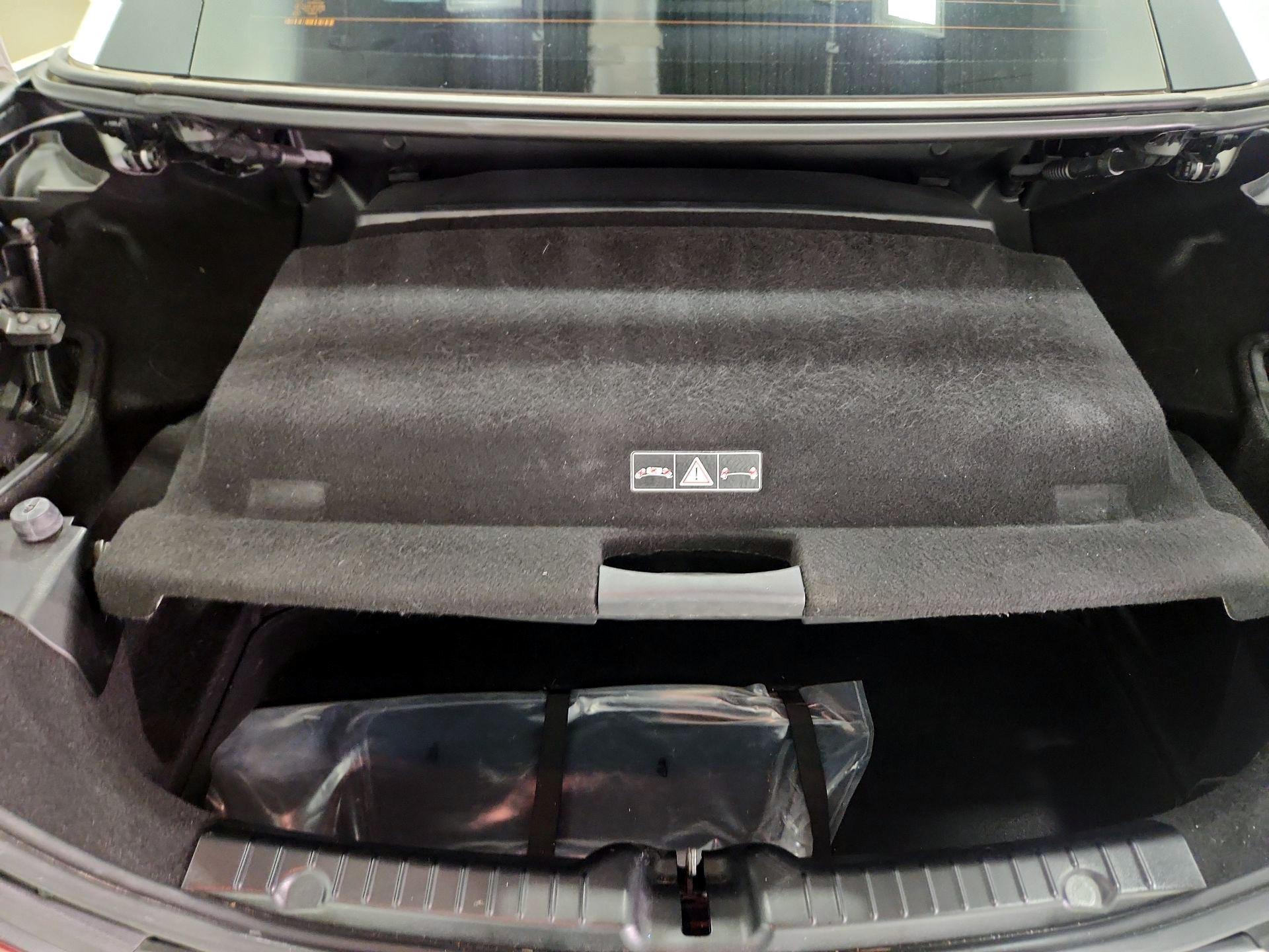 Thumbnail: 2020 Mercedes-Benz SLC - 18