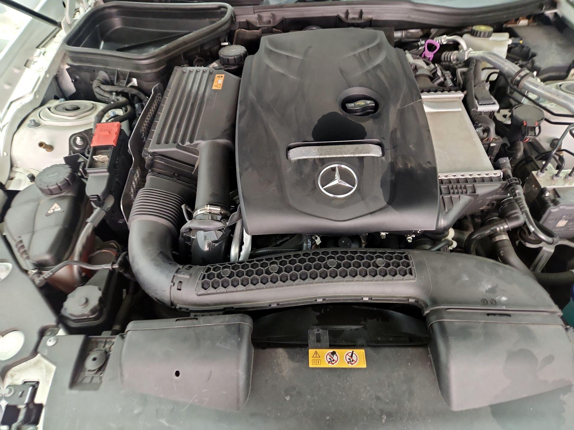 Thumbnail: 2020 Mercedes-Benz SLC - 19