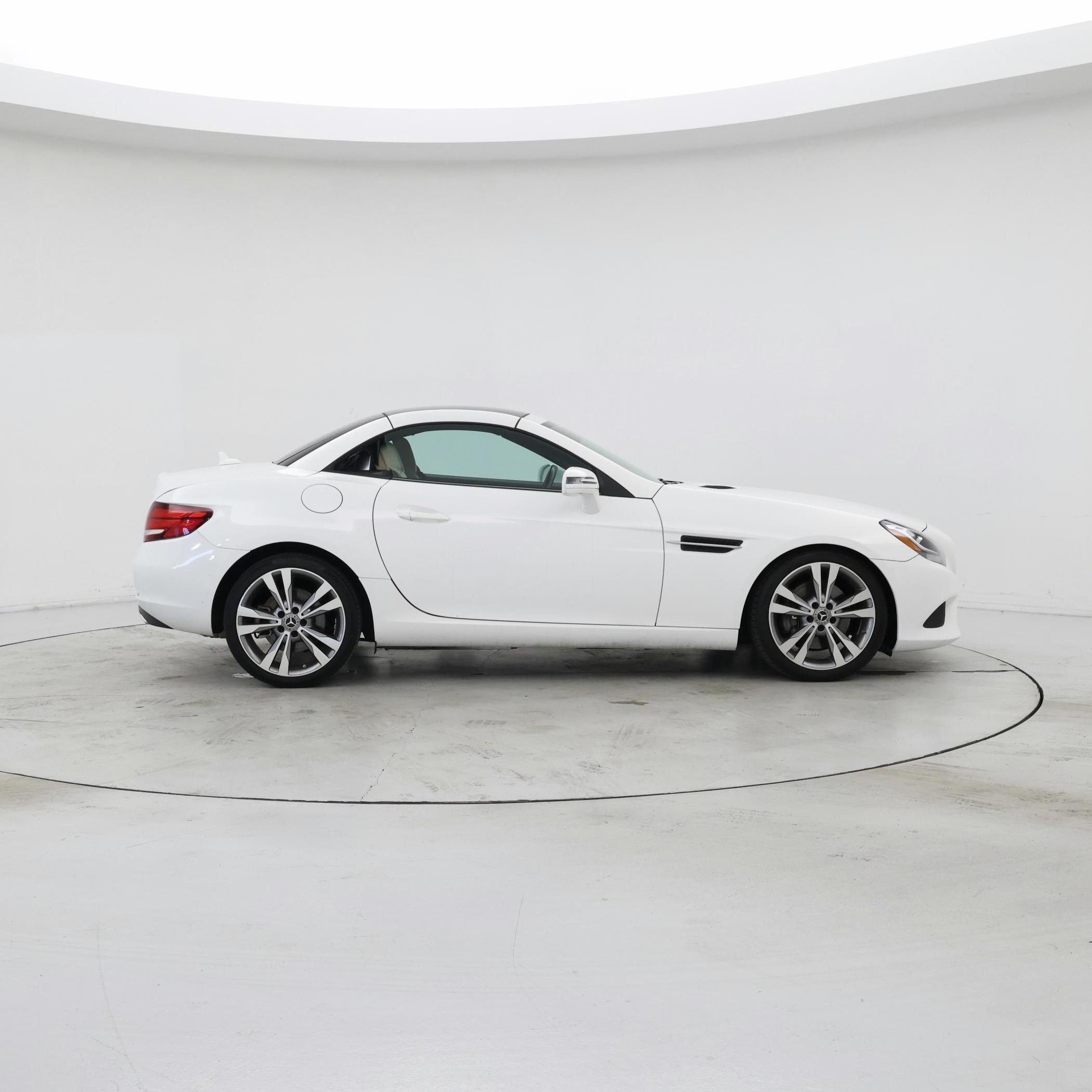 Thumbnail: 2020 Mercedes-Benz SLC - 7