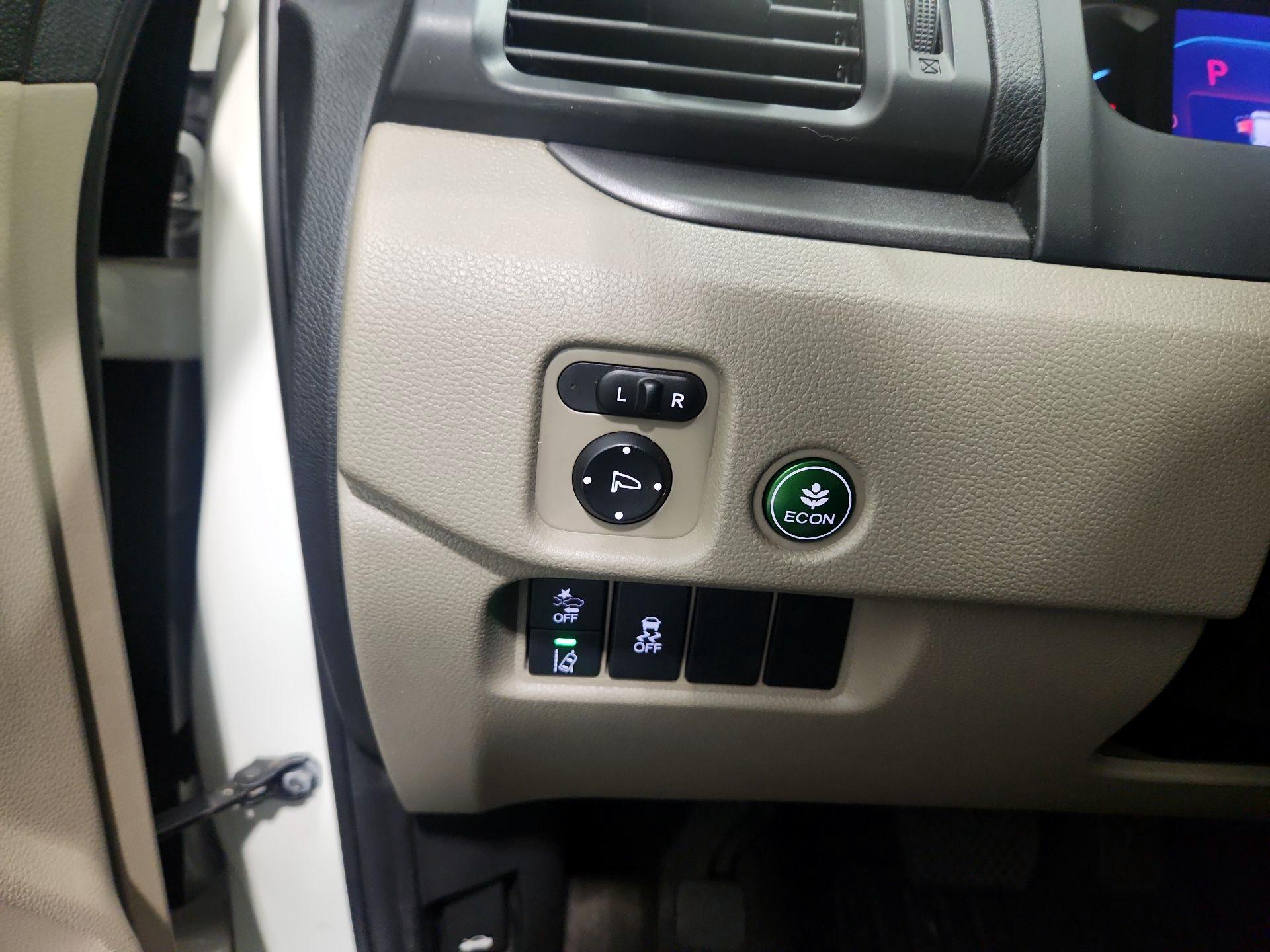 Thumbnail: 2019 Honda Pilot - 13